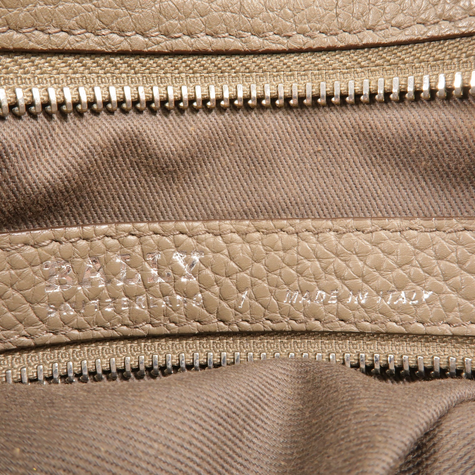 BALLY 牛皮皮革Shoulder Bag肩背袋