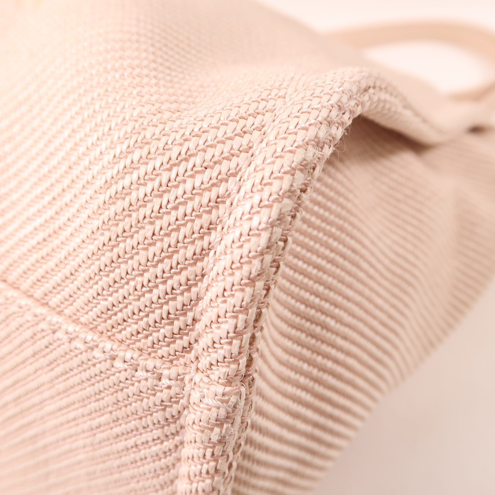 CHANEL 帆布Deauville Tote Bag金扣肩背袋粉紅色