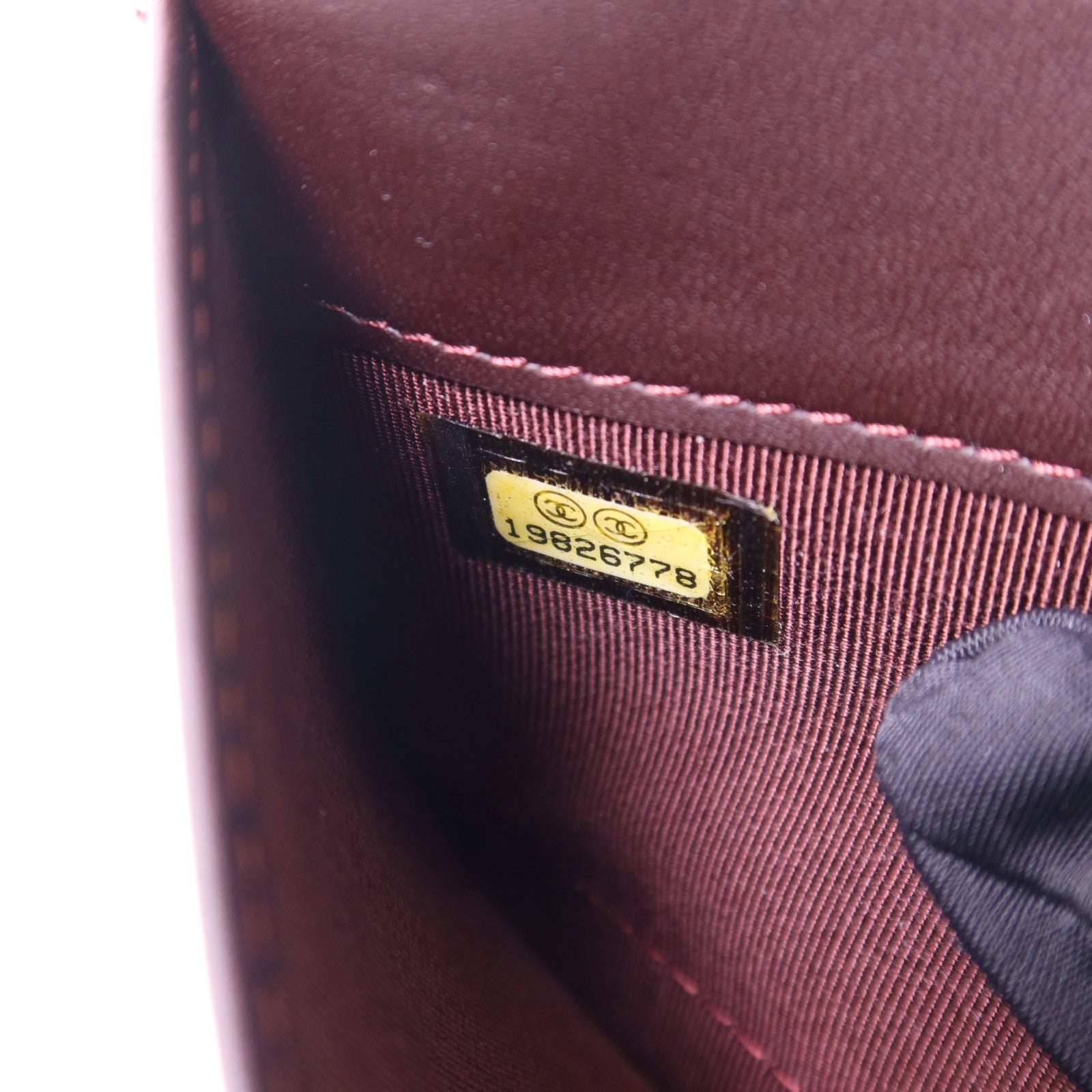 CHANEL 牛皮皮革Bifold Long Wallet金扣長錢包