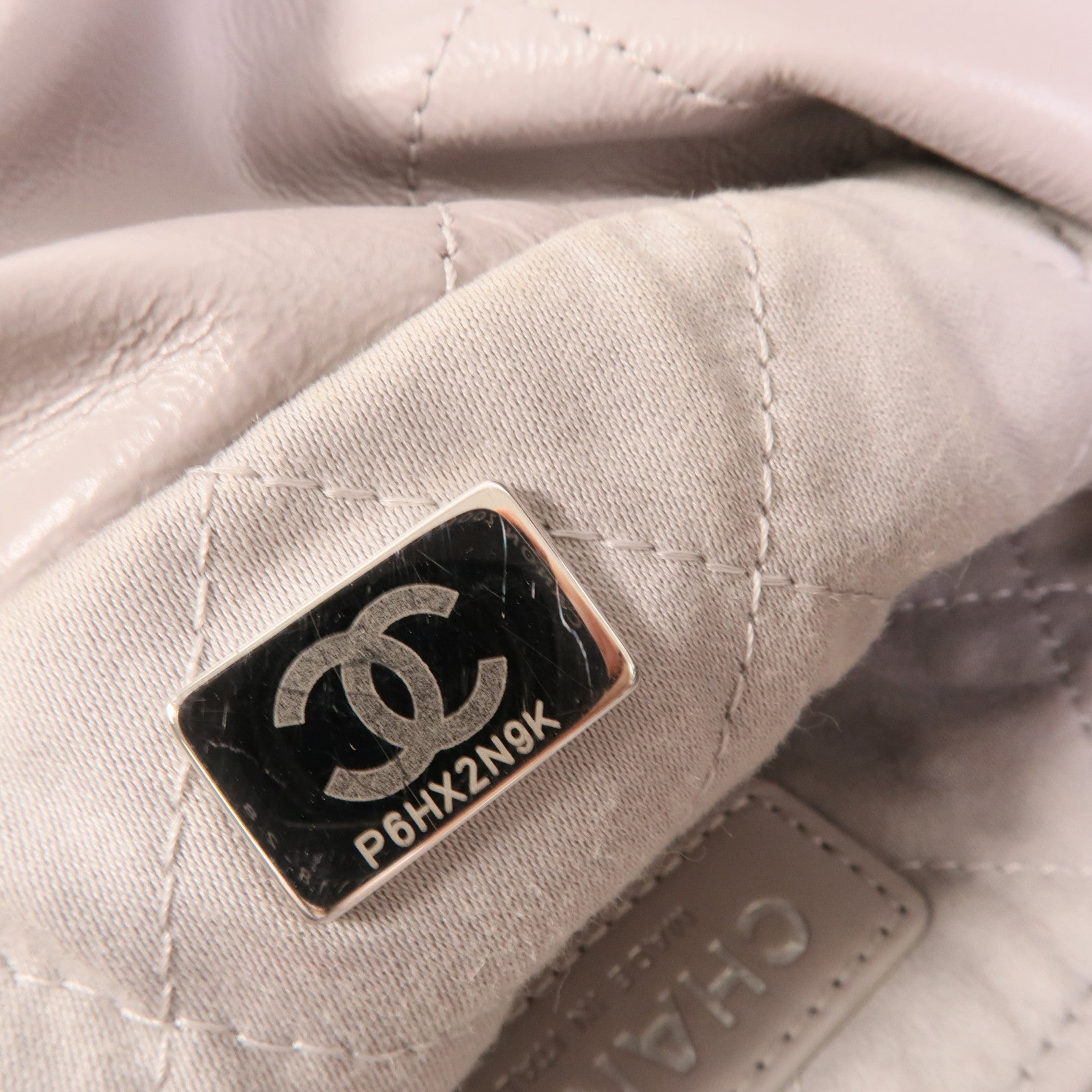 CHANEL 羊皮皮革Chanel 22 Small鏈帶肩背袋