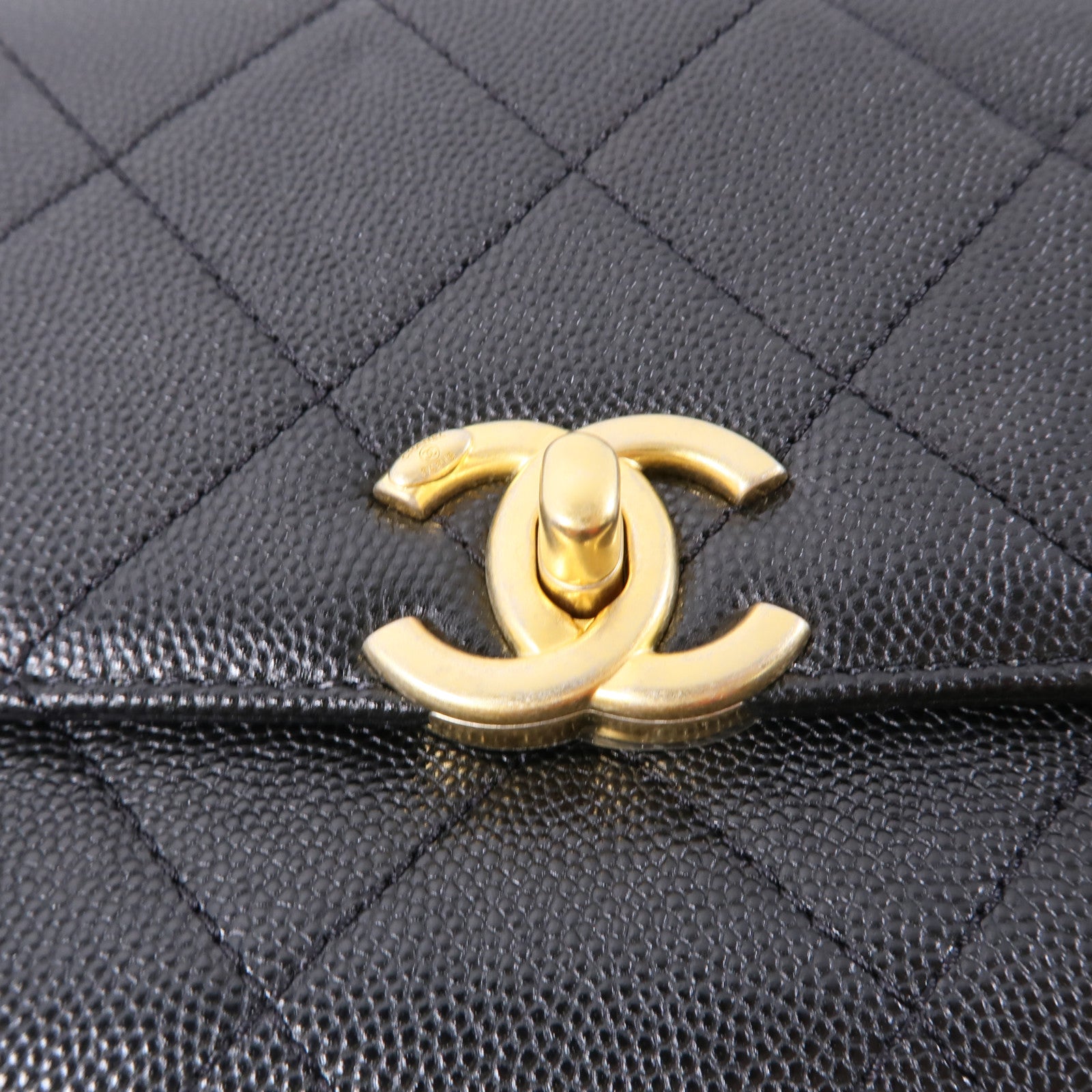 CHANEL 牛皮皮革Chain Shoulder金扣鏈帶手挽肩背兩用袋黑色