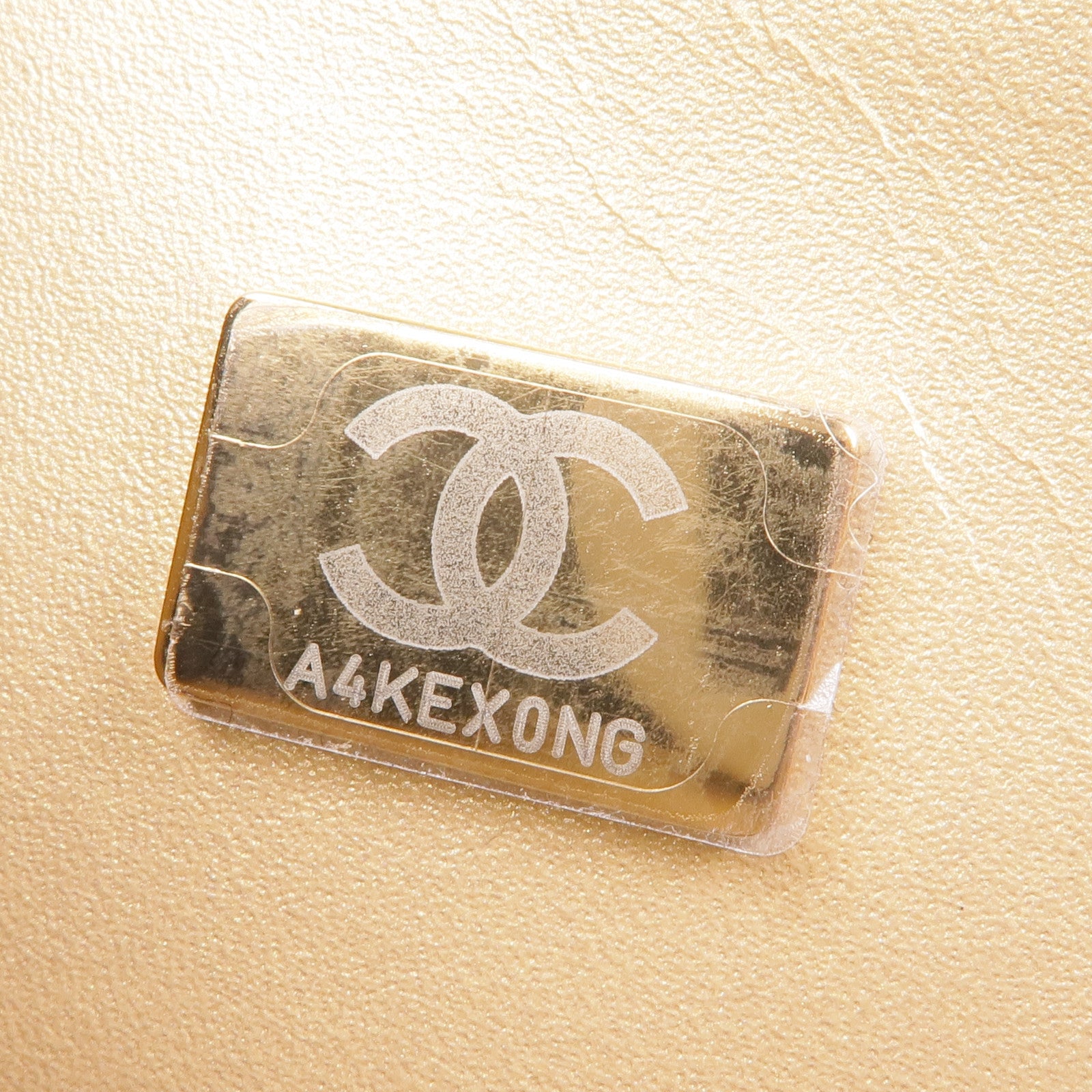 CHANEL 羊皮皮革Chain Shoulder金扣鏈帶肩背袋