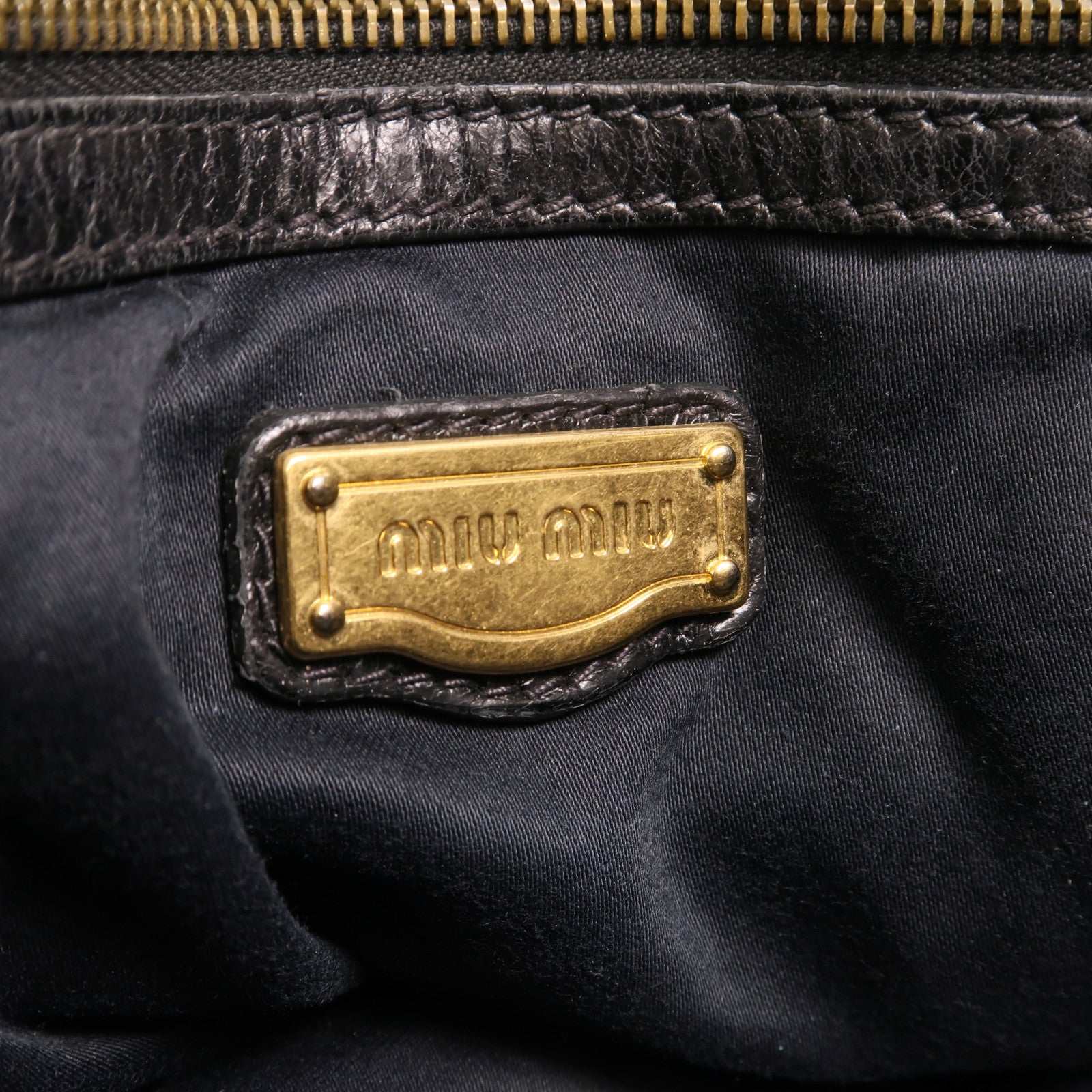 Miu Miu 牛皮皮革2 Way Shoulder金扣手挽肩背兩用袋