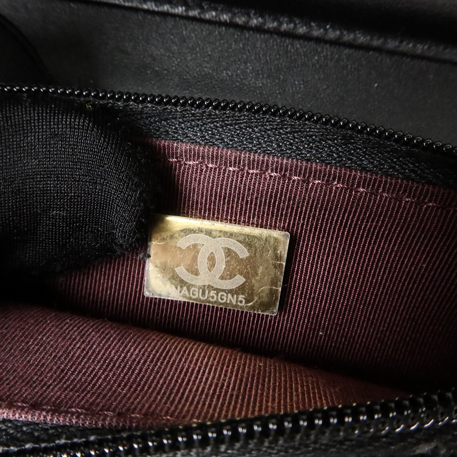 CHANEL 羊皮皮革WOC Wallet On Chain鏈帶肩背袋