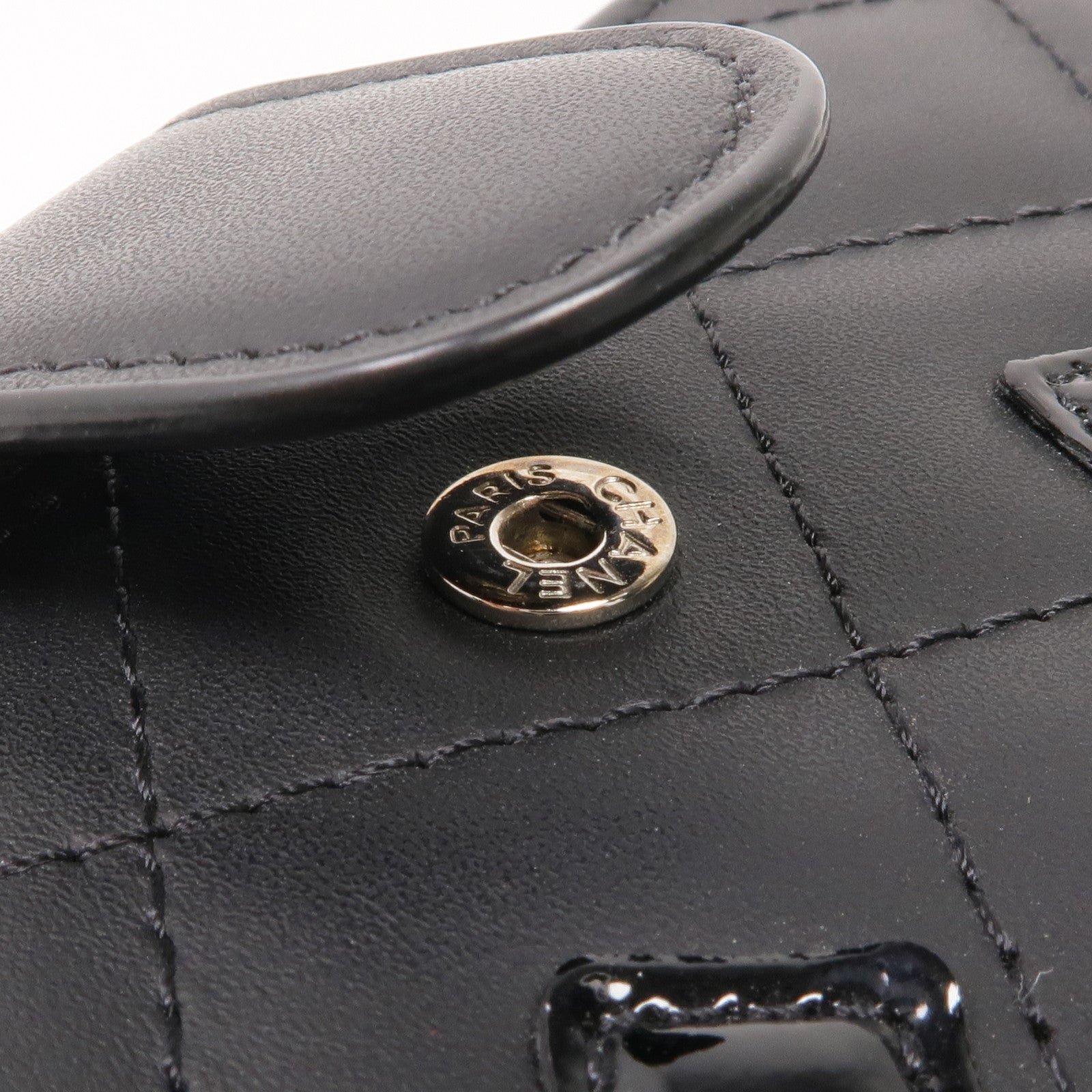 CHANEL 牛皮皮革Cambon Wallet銀扣錢包