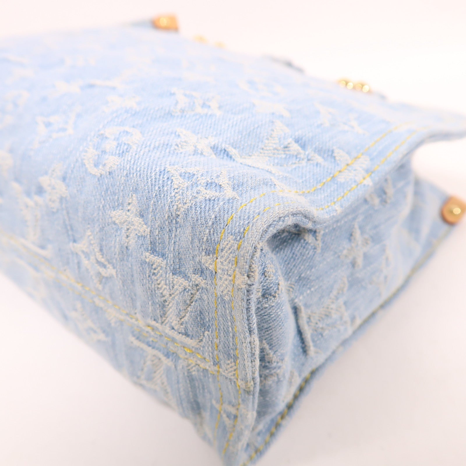 LOUIS VUITTON Monogram Denim Let Go PM金扣手挽肩背兩用袋