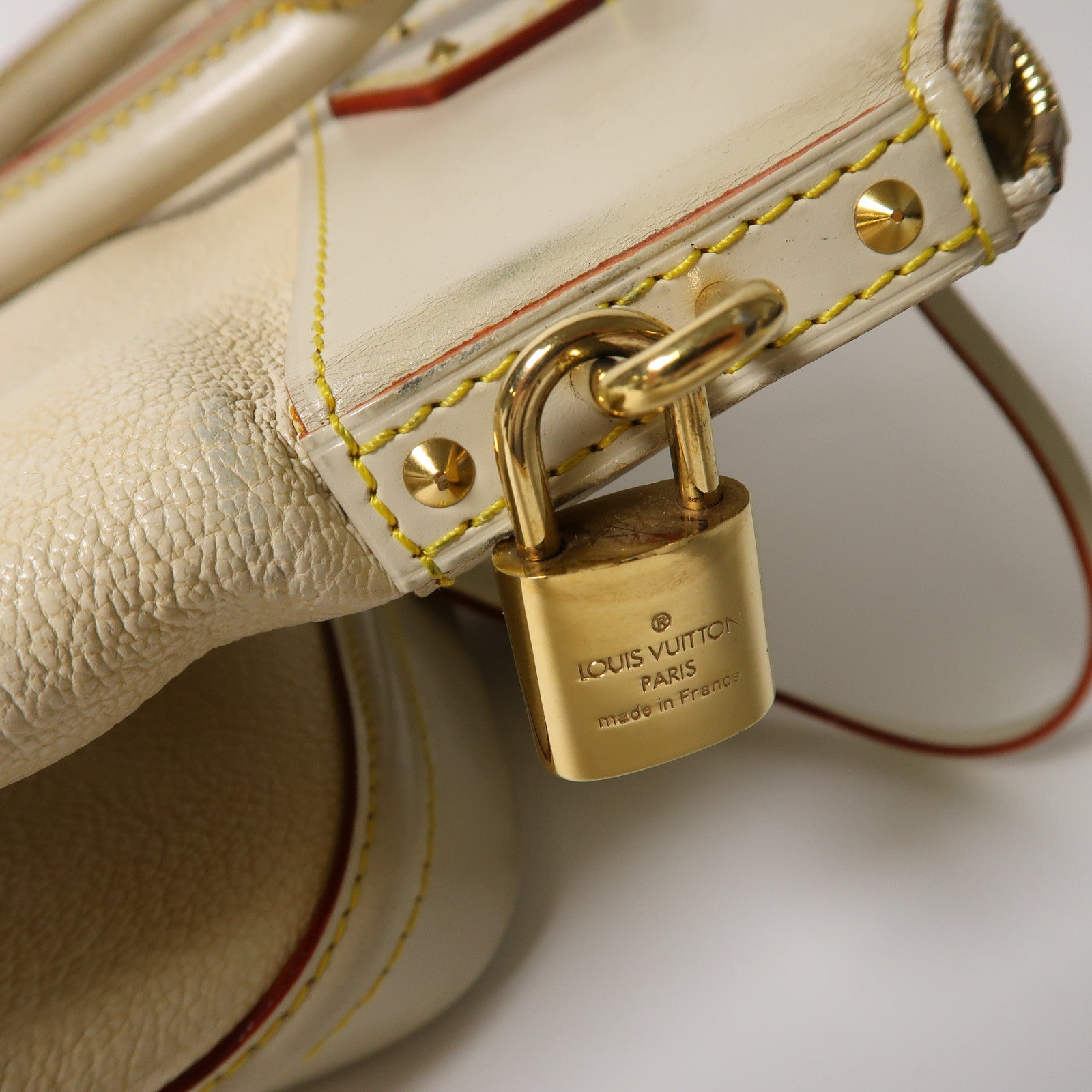 LOUIS VUITTON LV GHW Lockit PM Handbag Suhali Leather M91887 Beige