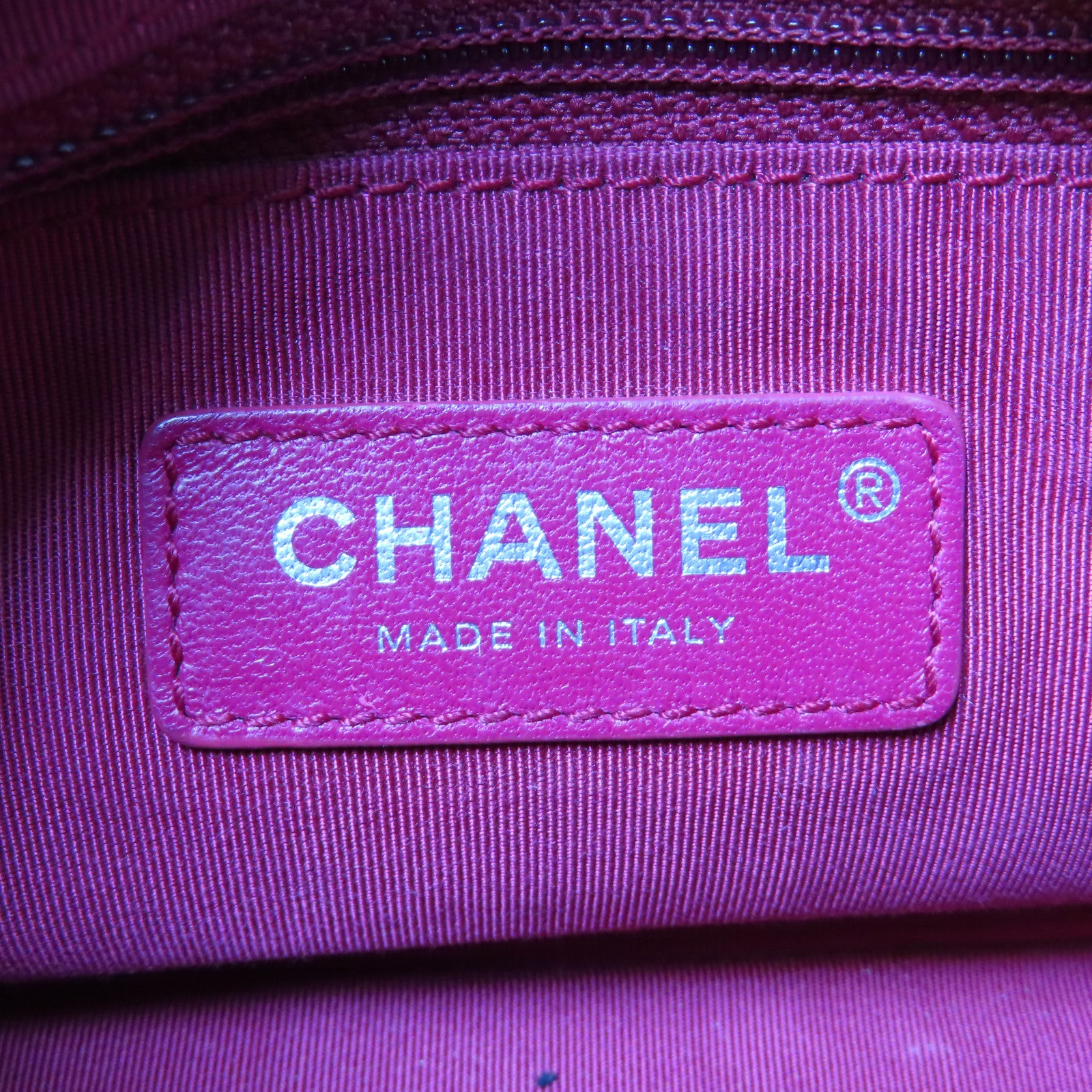 CHANEL 菱格牛皮皮革Gabrielle金/銀扣鏈帶肩背袋黑色