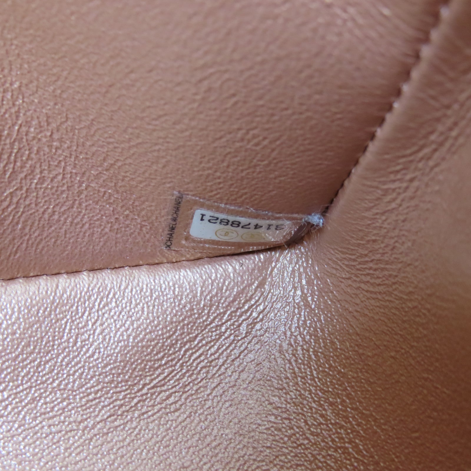 CHANEL 牛皮皮革Mini Classic 20金扣鏈帶肩背袋