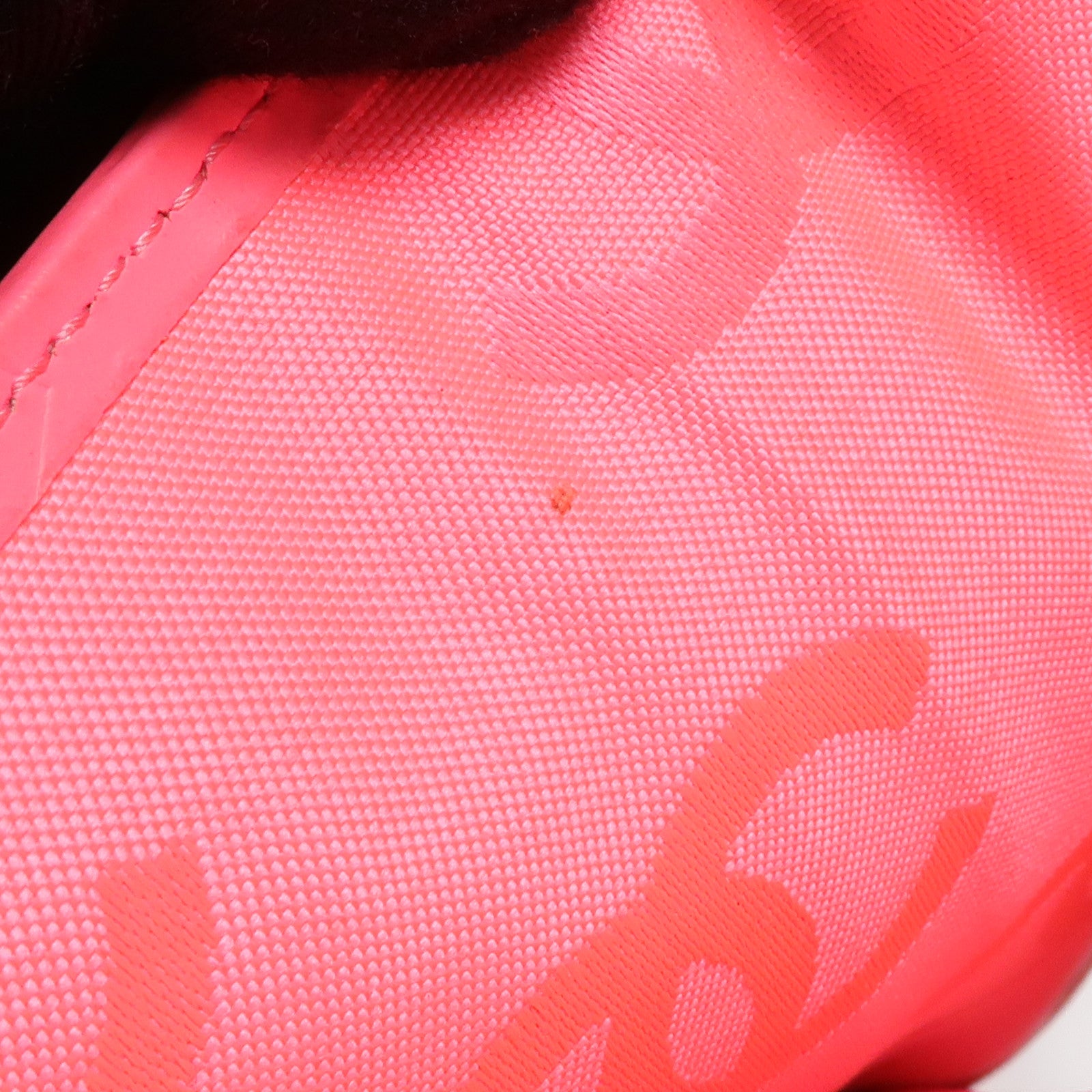 CHANEL 牛皮皮革Cambon Wallet銀扣錢包