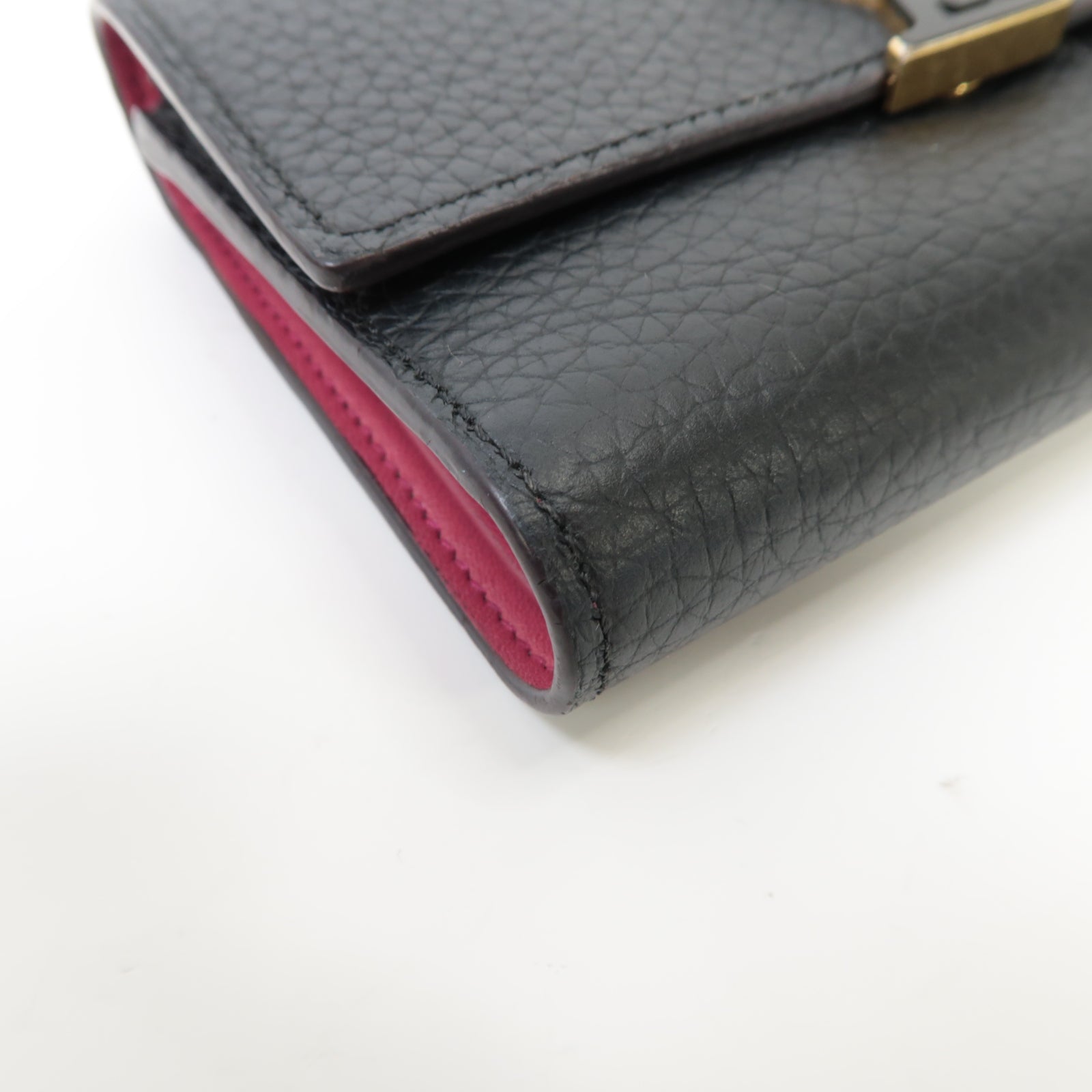 LOUIS VUITTON 【激減優惠】牛皮皮革Capucines Compact Wallet金扣錢包黒色
