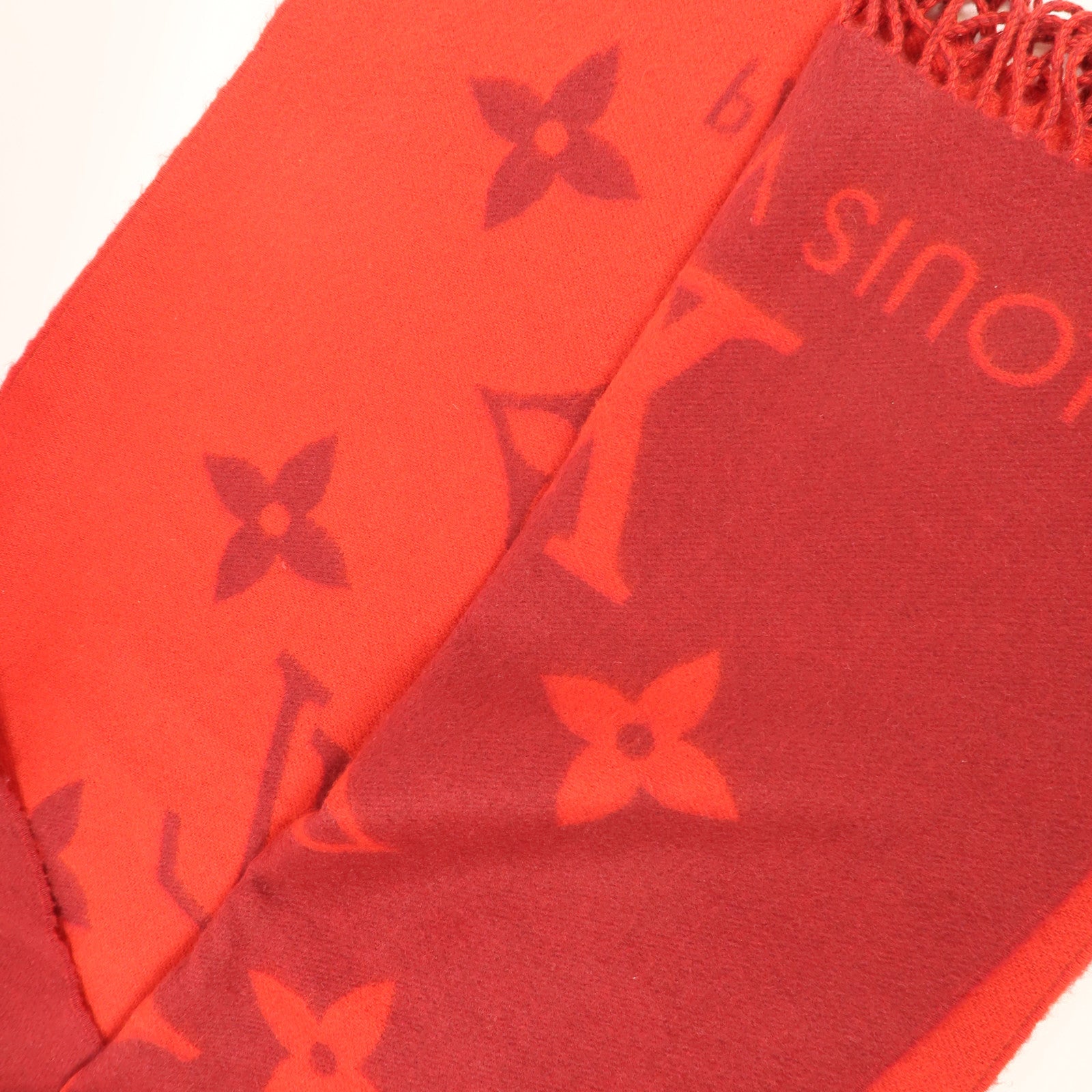 LOUIS VUITTON 羊絨Reykjavik Scarf圍巾
