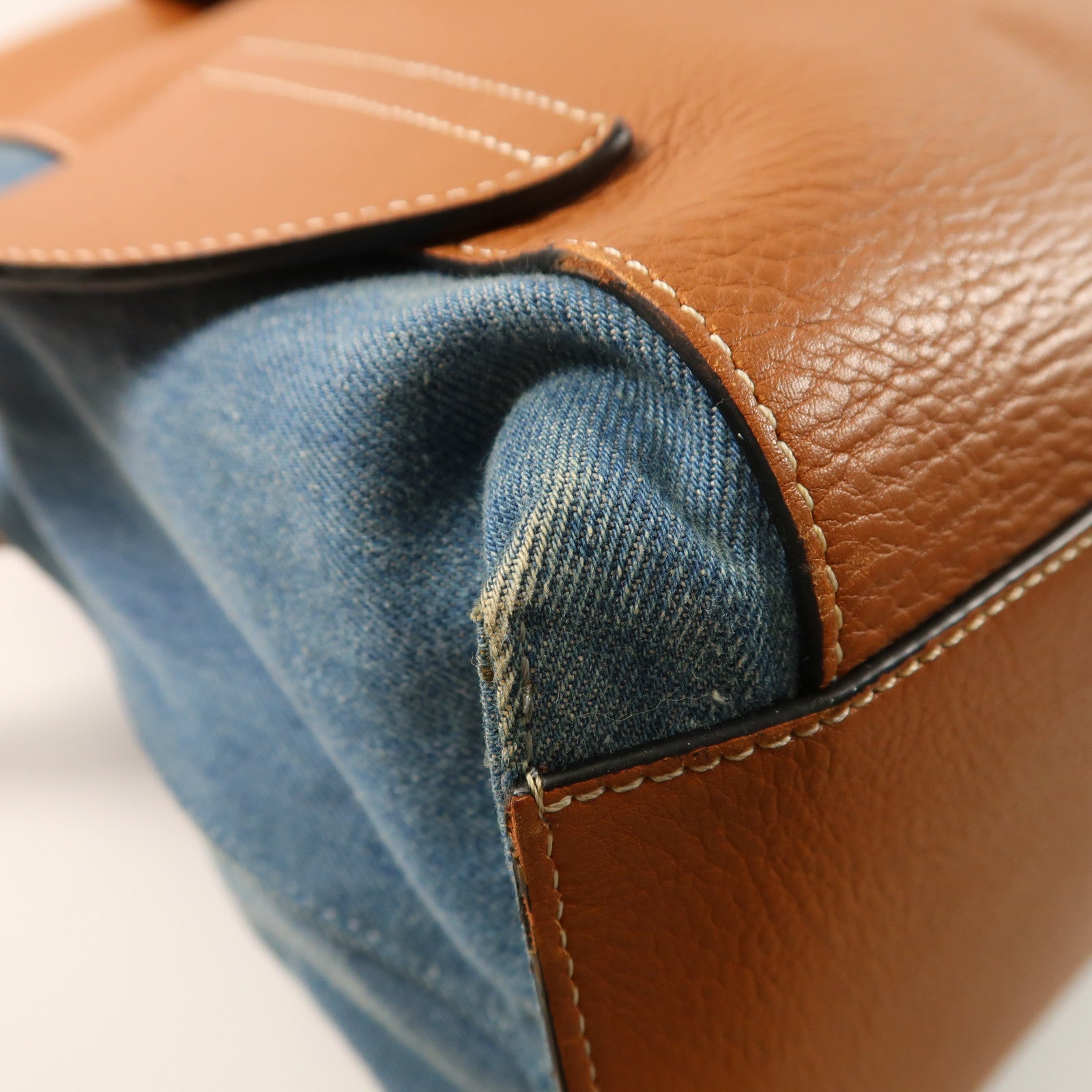 LOEWE 牛仔布/牛皮皮革Rucksack銀扣背包