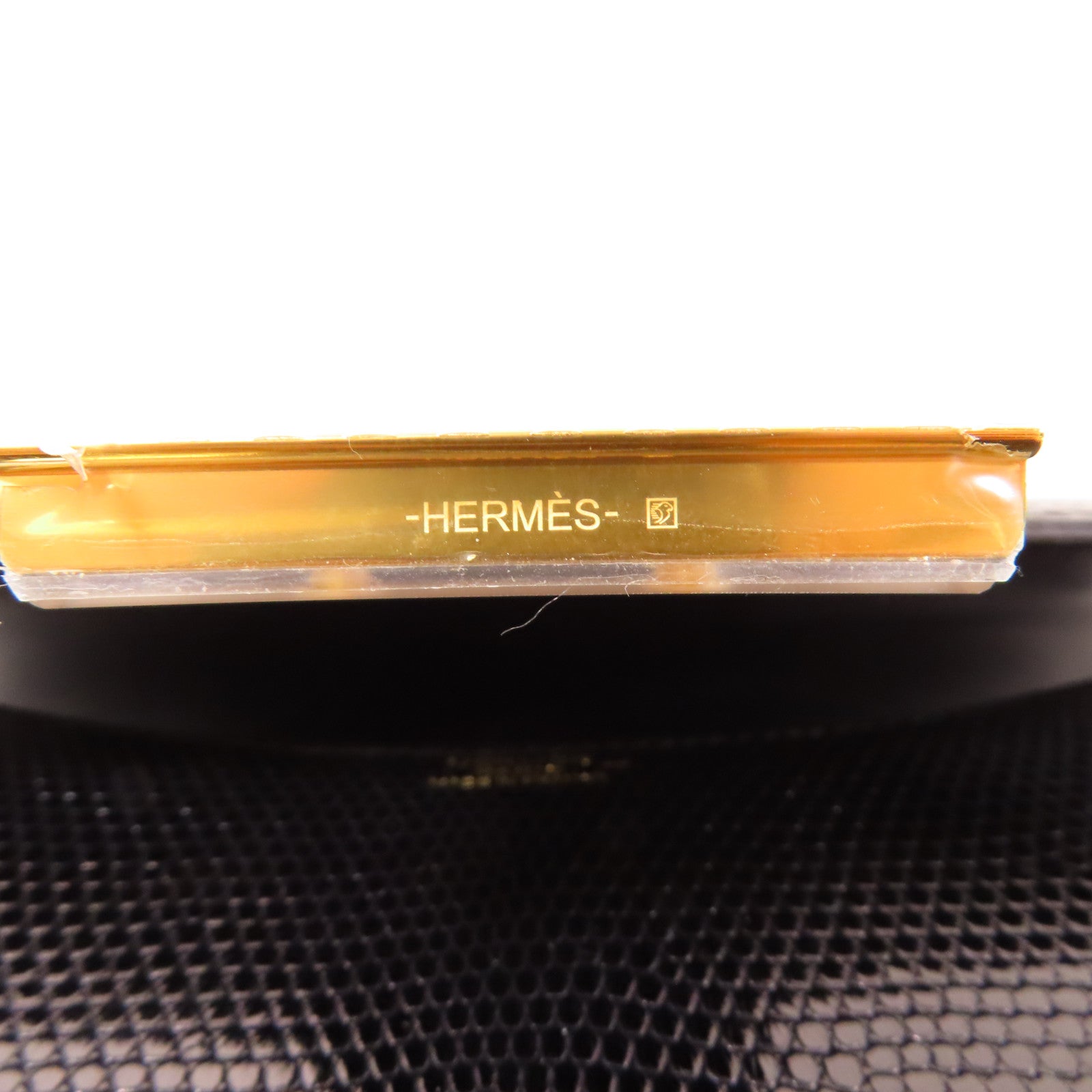 HERMES 蜥蝪皮革Constance 24金扣肩背袋Noir黑色