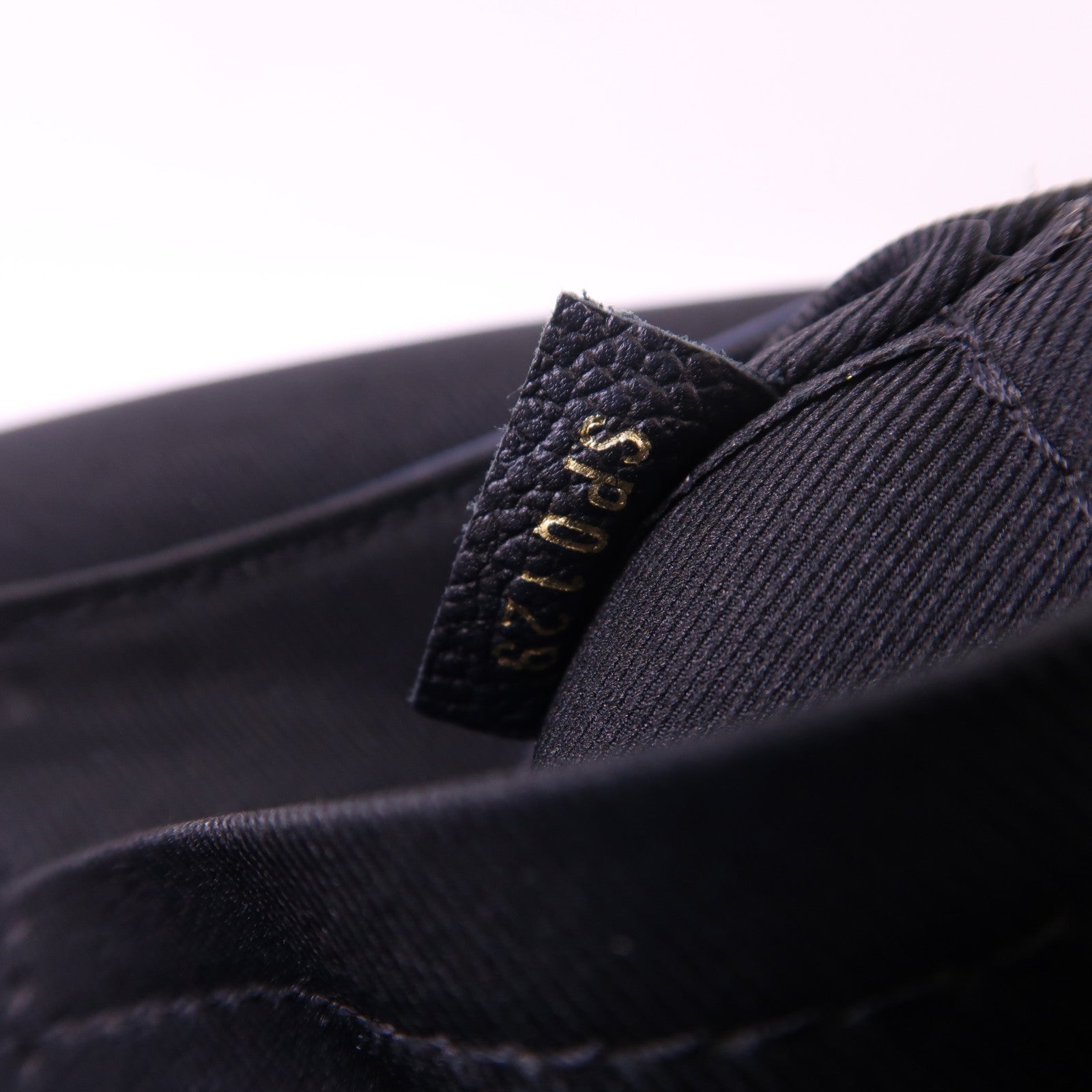 LOUIS VUITTON Monogram Empreinte Blanche BB金扣手挽肩背兩用袋