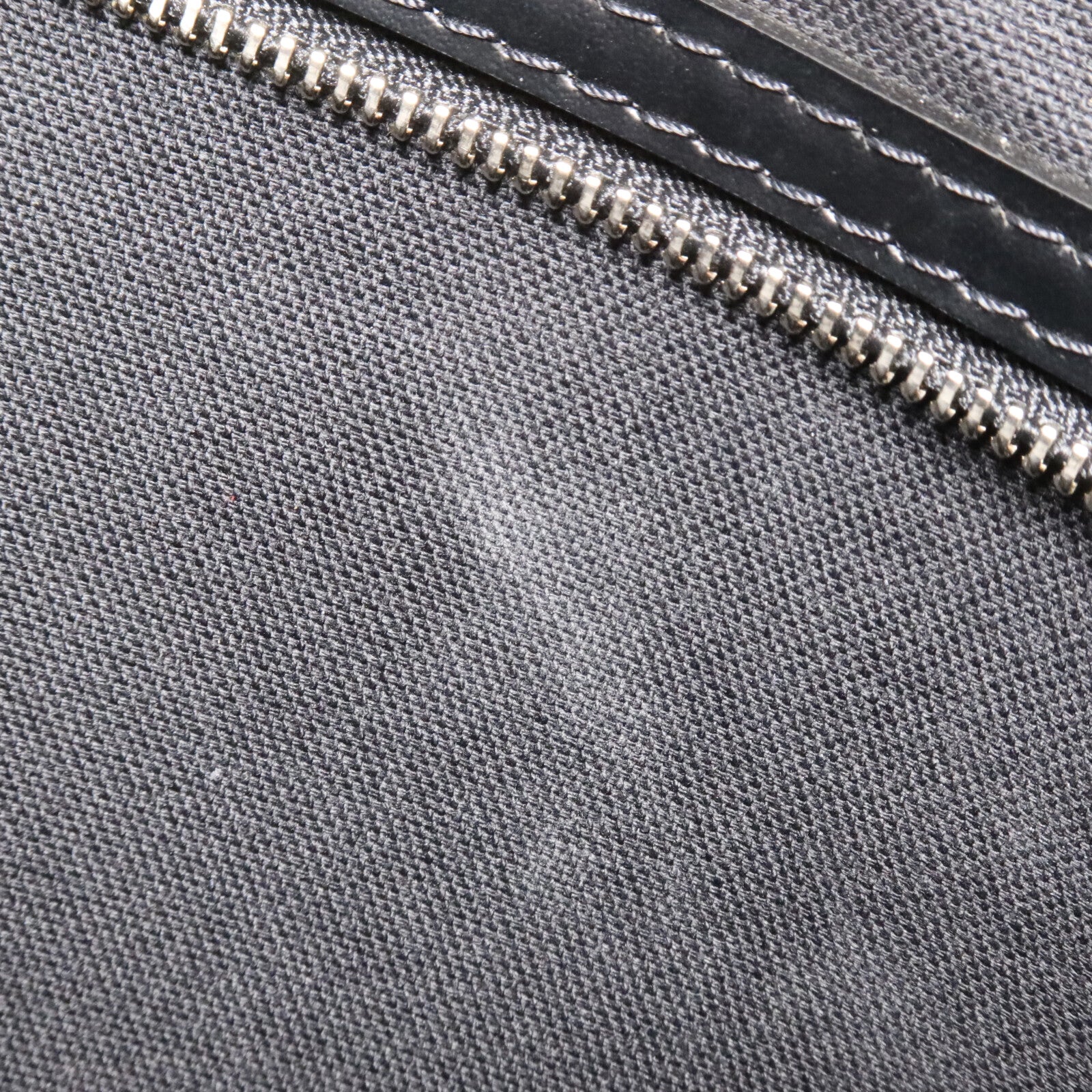 LOUIS VUITTON Damier Graphite Poche Documents手拿包