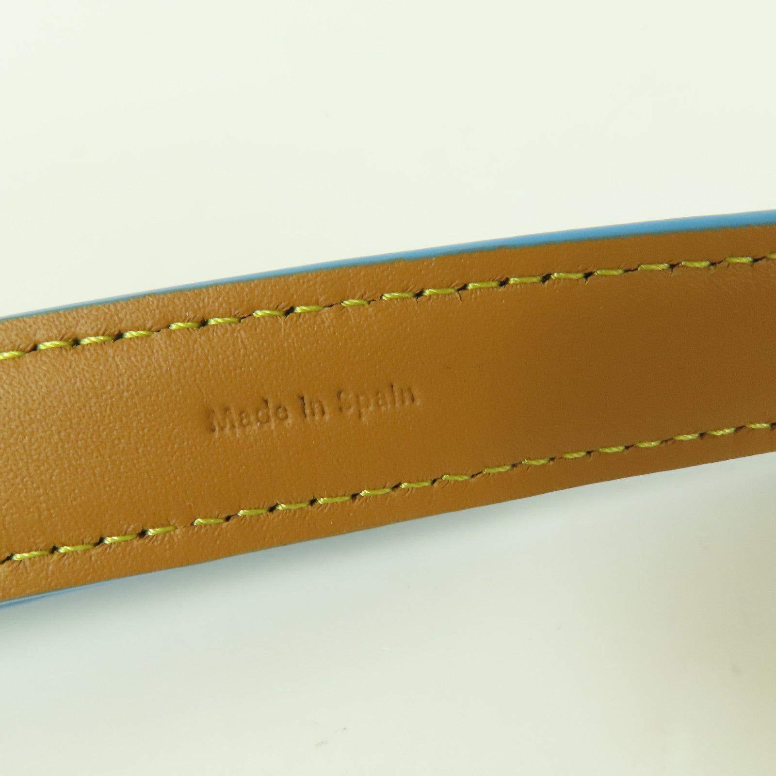 LOEWE 牛皮皮革Belt金扣皮帶