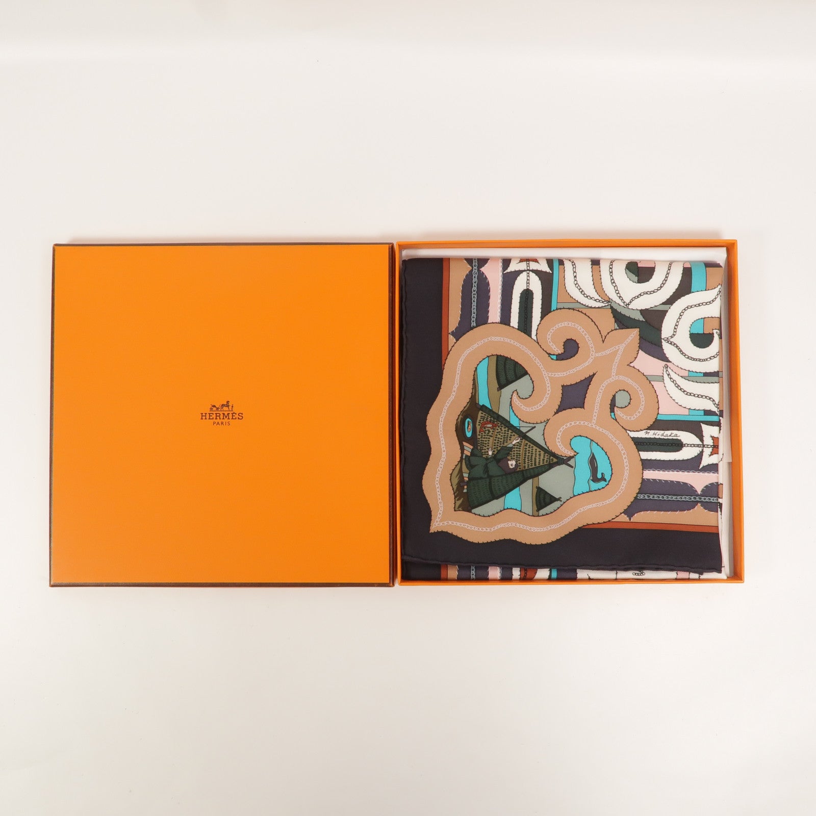 HERMES 【激減優惠】絲質Scarf 90x90絲巾