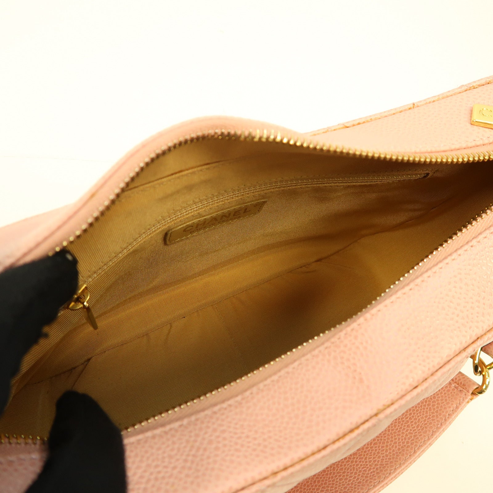 CHANEL 菱格Caviar皮革Vintage Chain Shoulder Bag金扣鏈帶肩背袋粉紅色