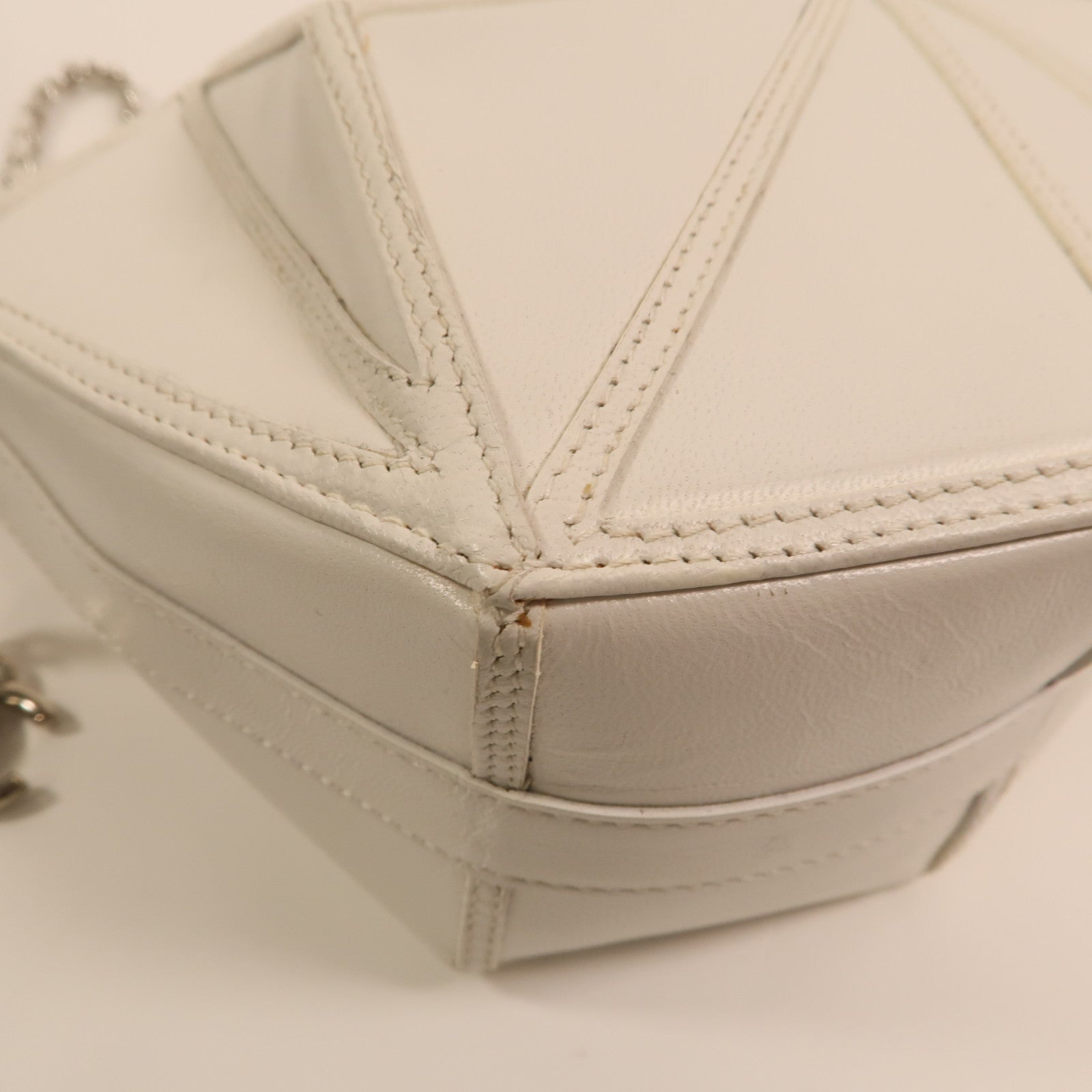 CHANEL 牛皮皮革Clutch Bag銀扣手拿包