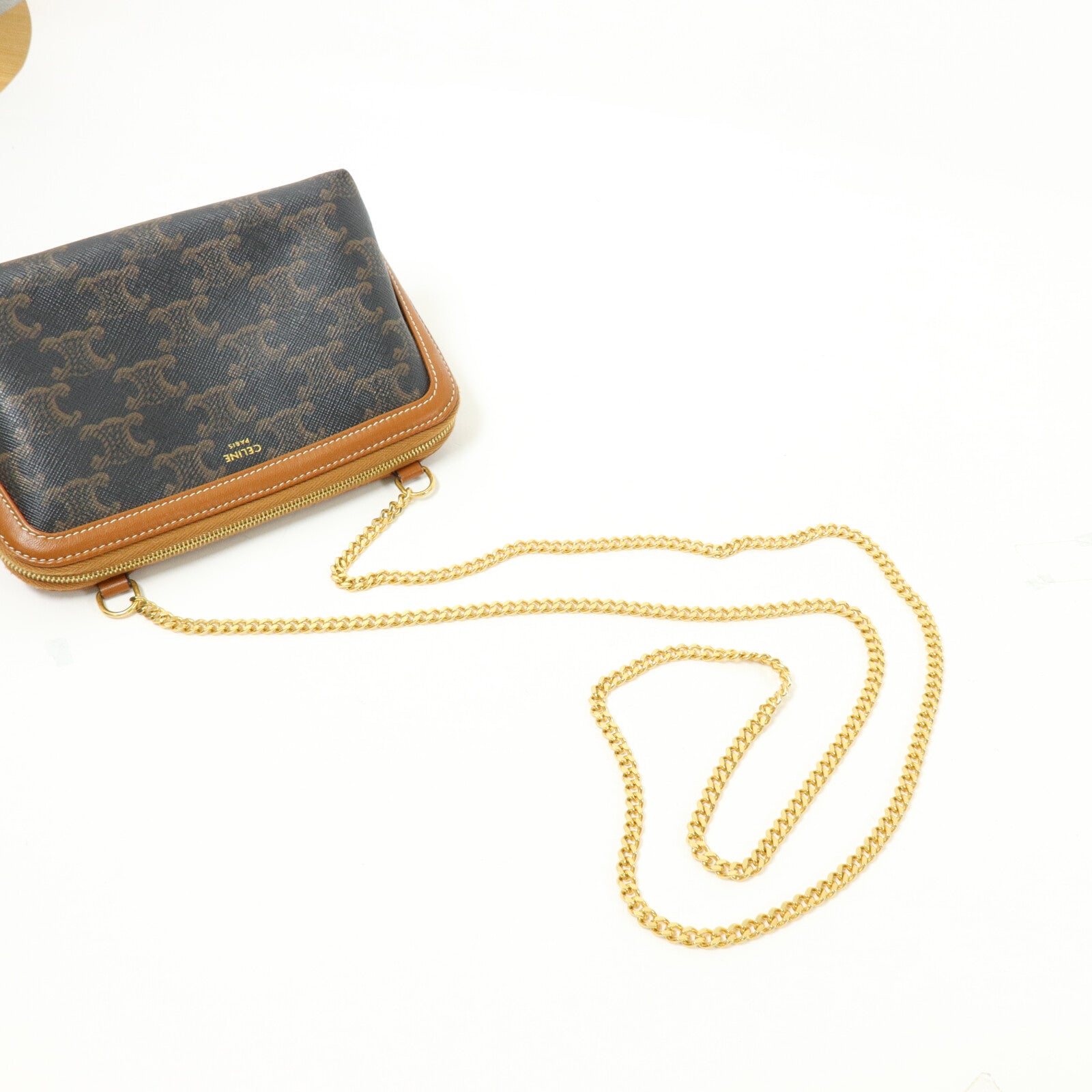 CELINE 塗層帆布Clutch On Chain鏈帶肩背袋