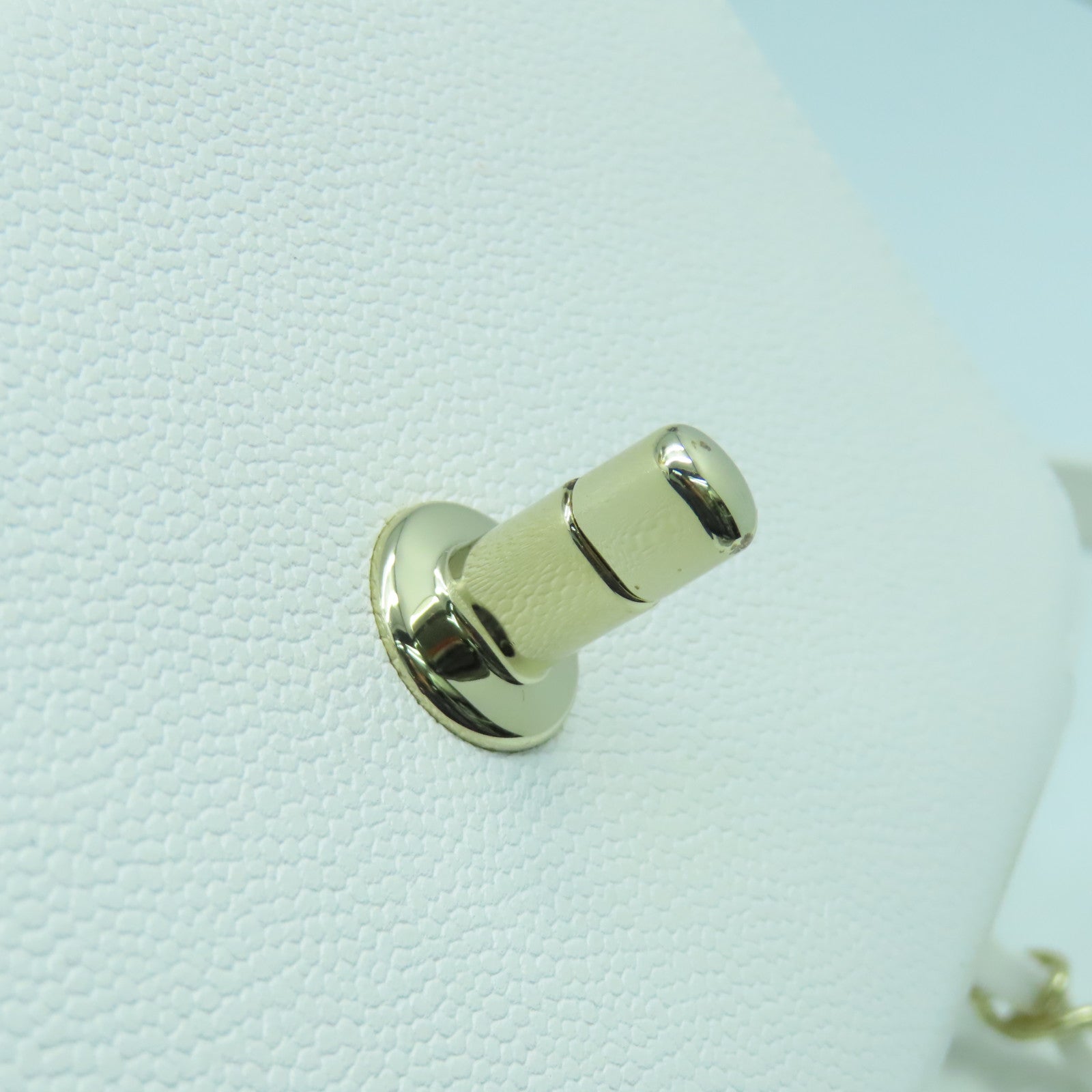 CHANEL 菱格Caviar皮革Business Affinity Bag金扣鏈帶手挽肩背兩用袋白色