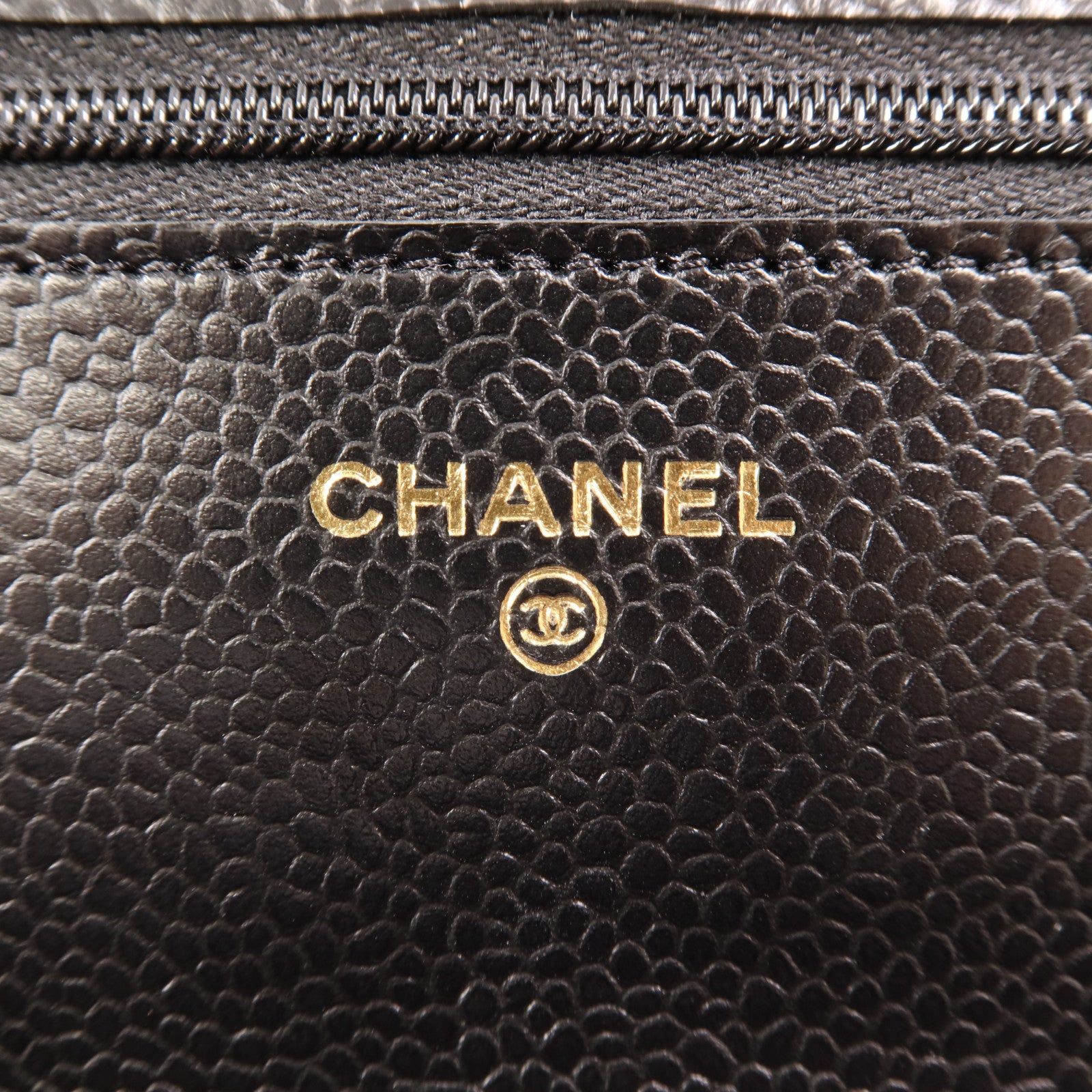 CHANEL 牛皮皮革WOC Wallet On Chain金扣鏈帶肩背袋