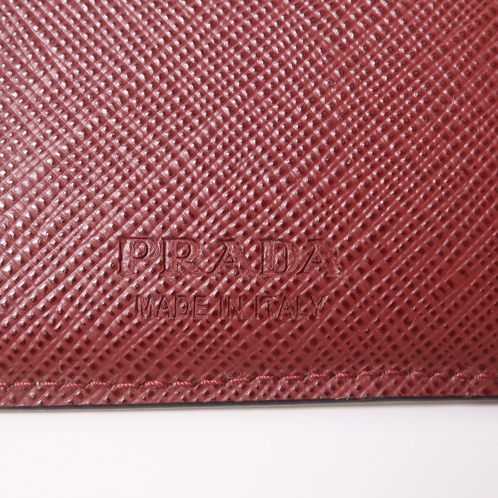 PRADA Saffiano皮革Card Case卡片套黑色