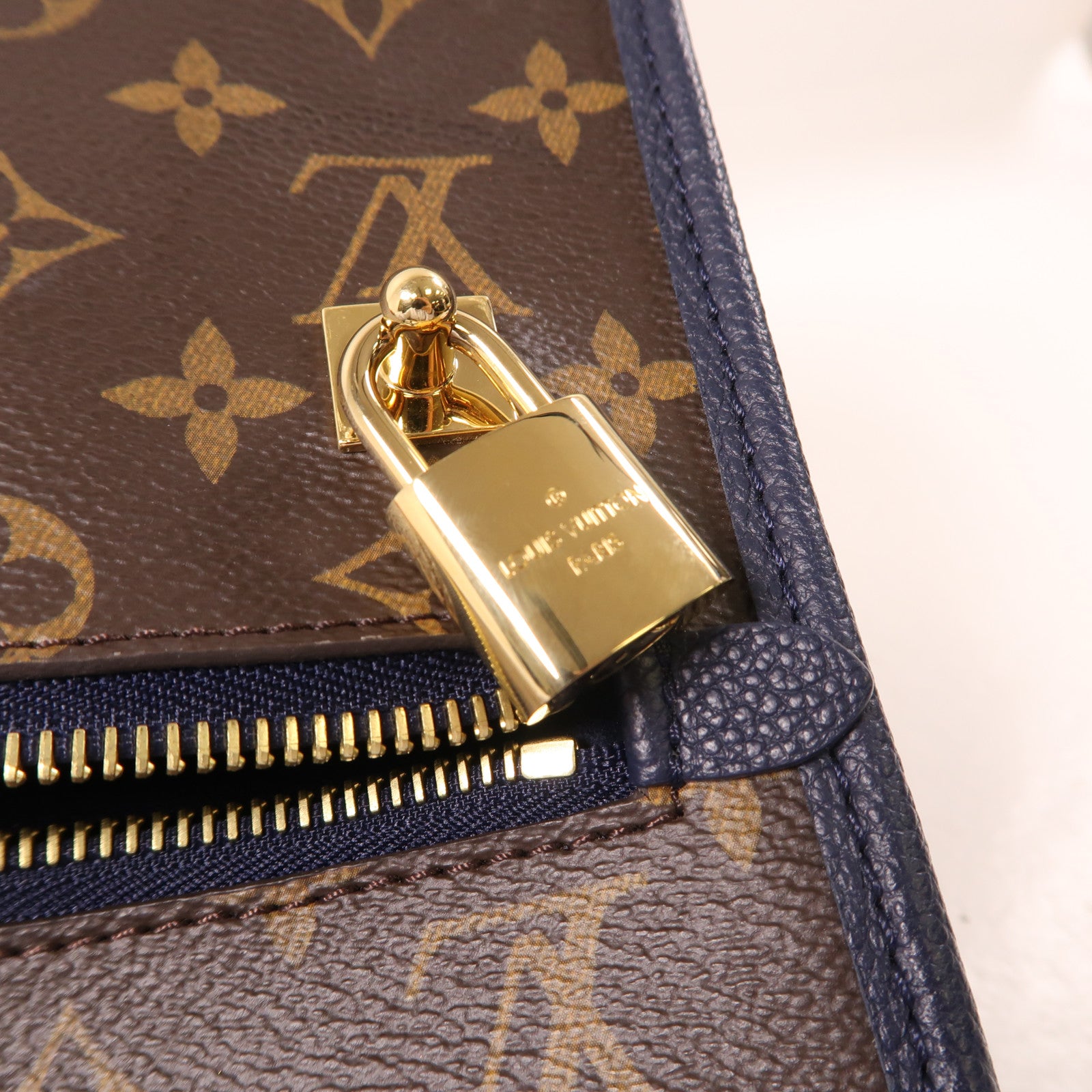 LOUIS VUITTON Monogram Popincourt PM金扣手挽肩背兩用袋啡色/深藍色