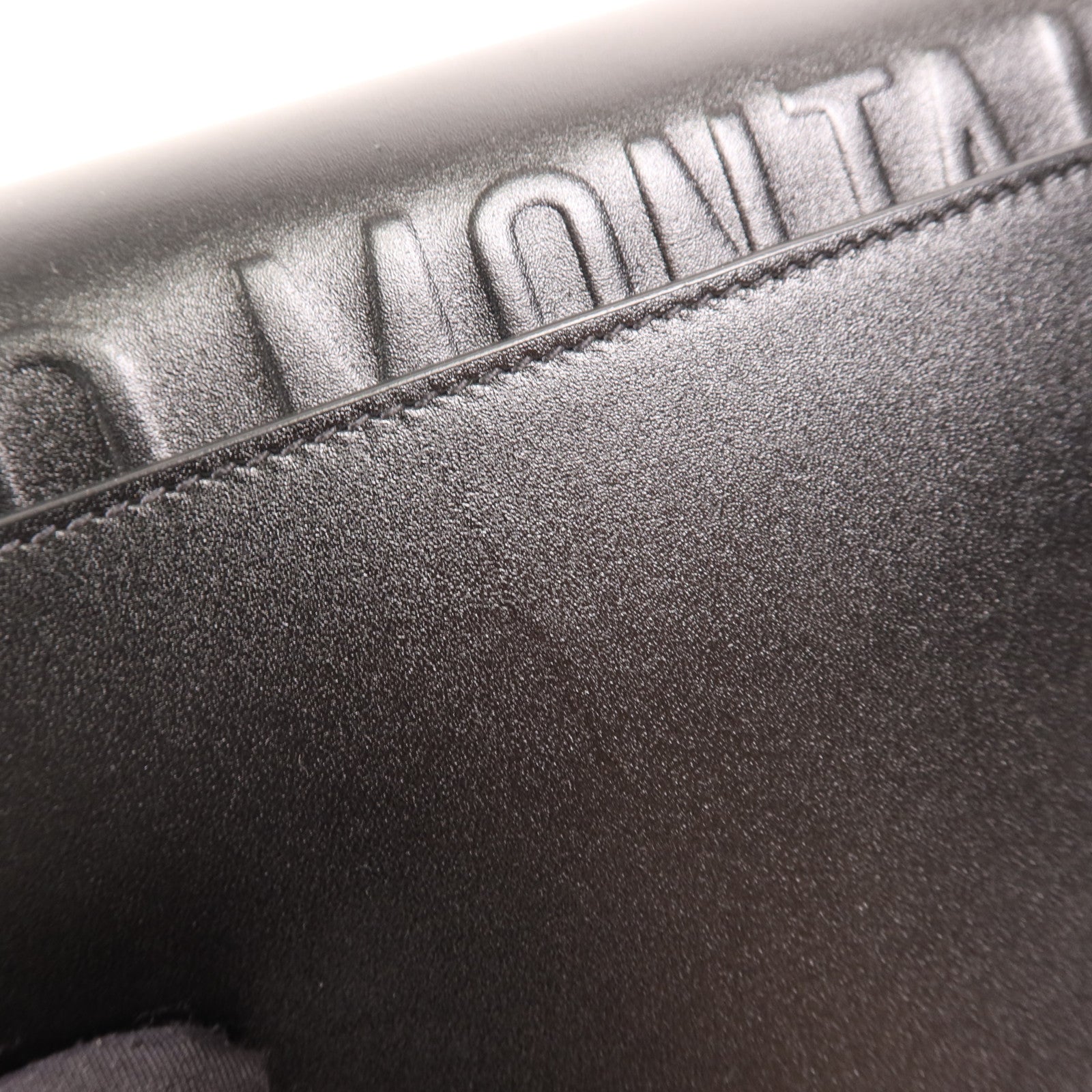 Dior 牛皮皮革Bobby East West金扣肩背袋