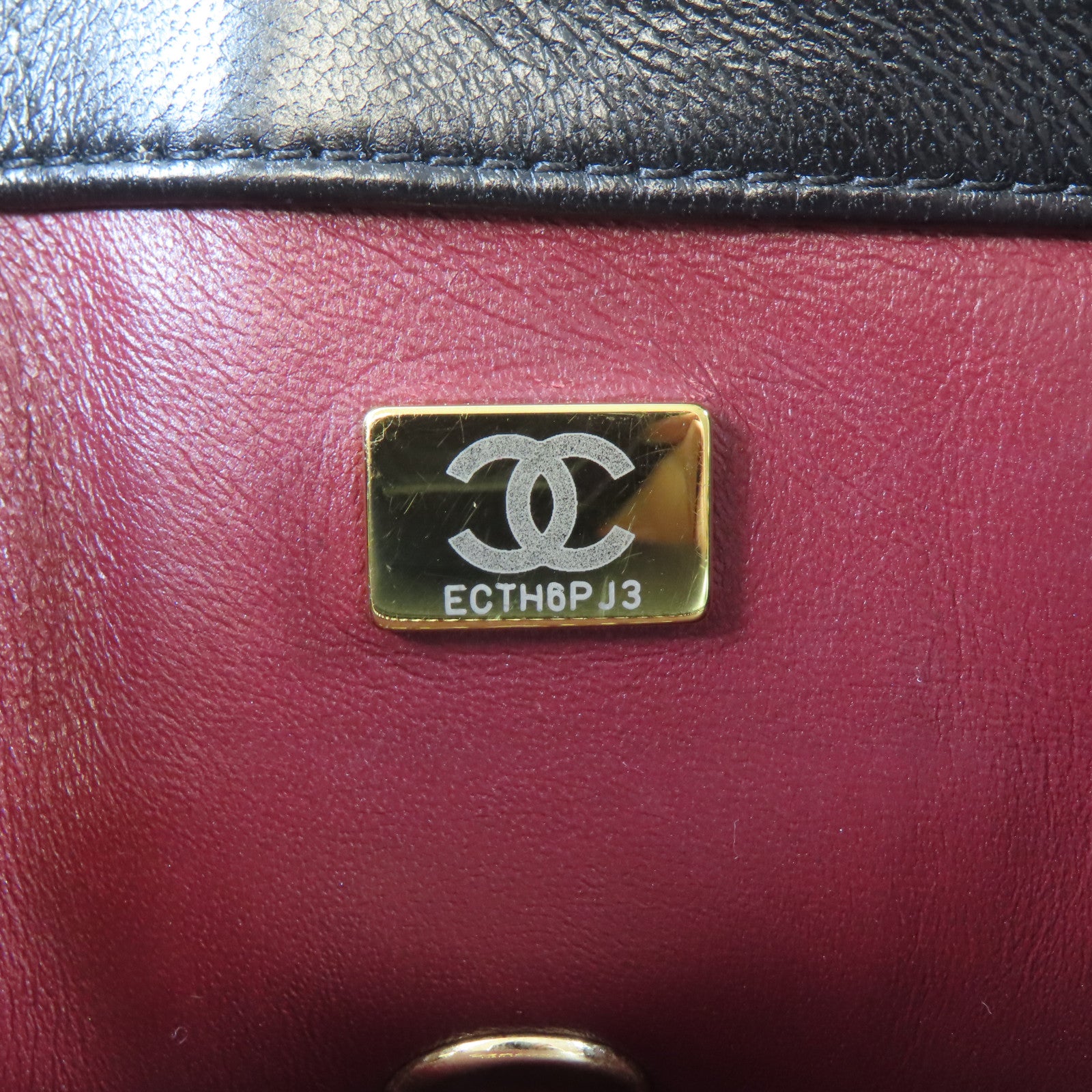 CHANEL 菱格羊皮皮革Chain Shoulder金扣鏈帶肩背袋黑色