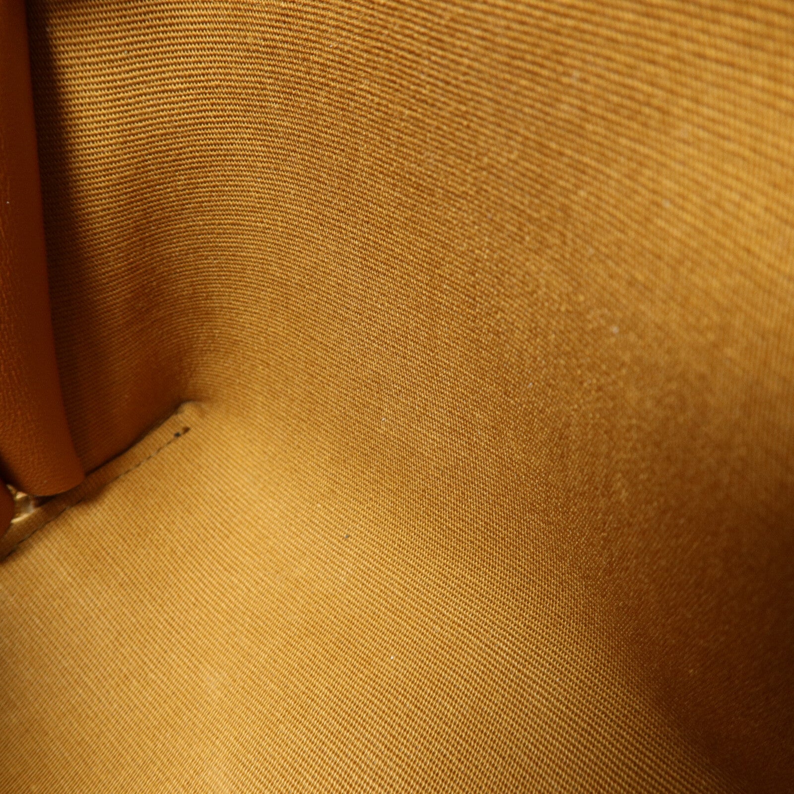 CELINE 塗層帆布Clutch On Chain鏈帶肩背袋