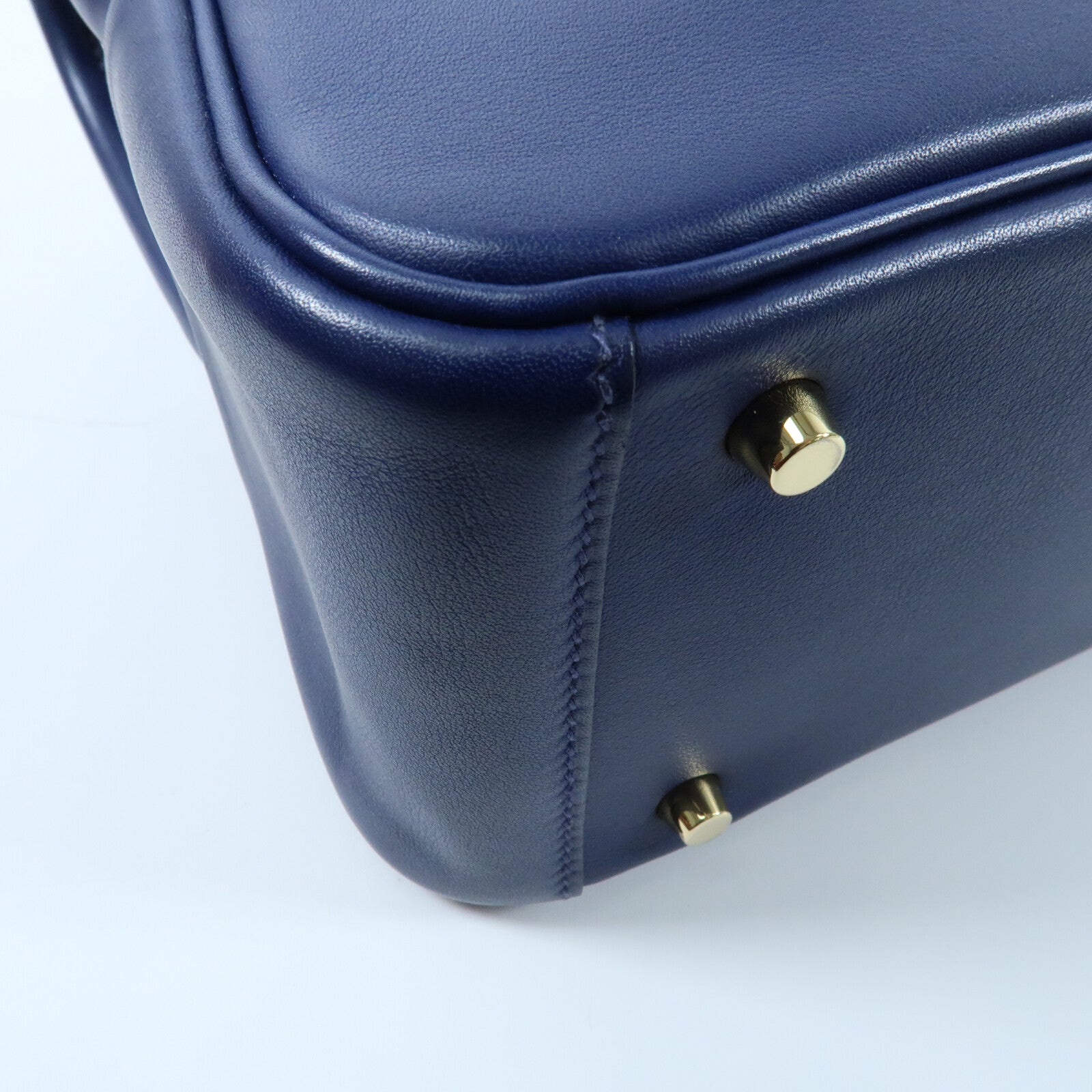 HERMES Swift皮革Mini Lindy金扣手挽肩背兩用袋Bleu Encre