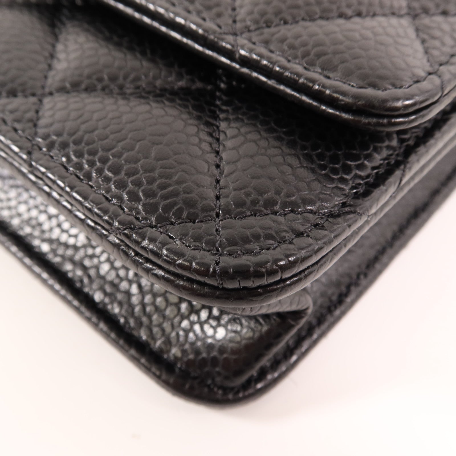CHANEL 牛皮皮革WOC Wallet On Chain金扣鏈帶肩背袋