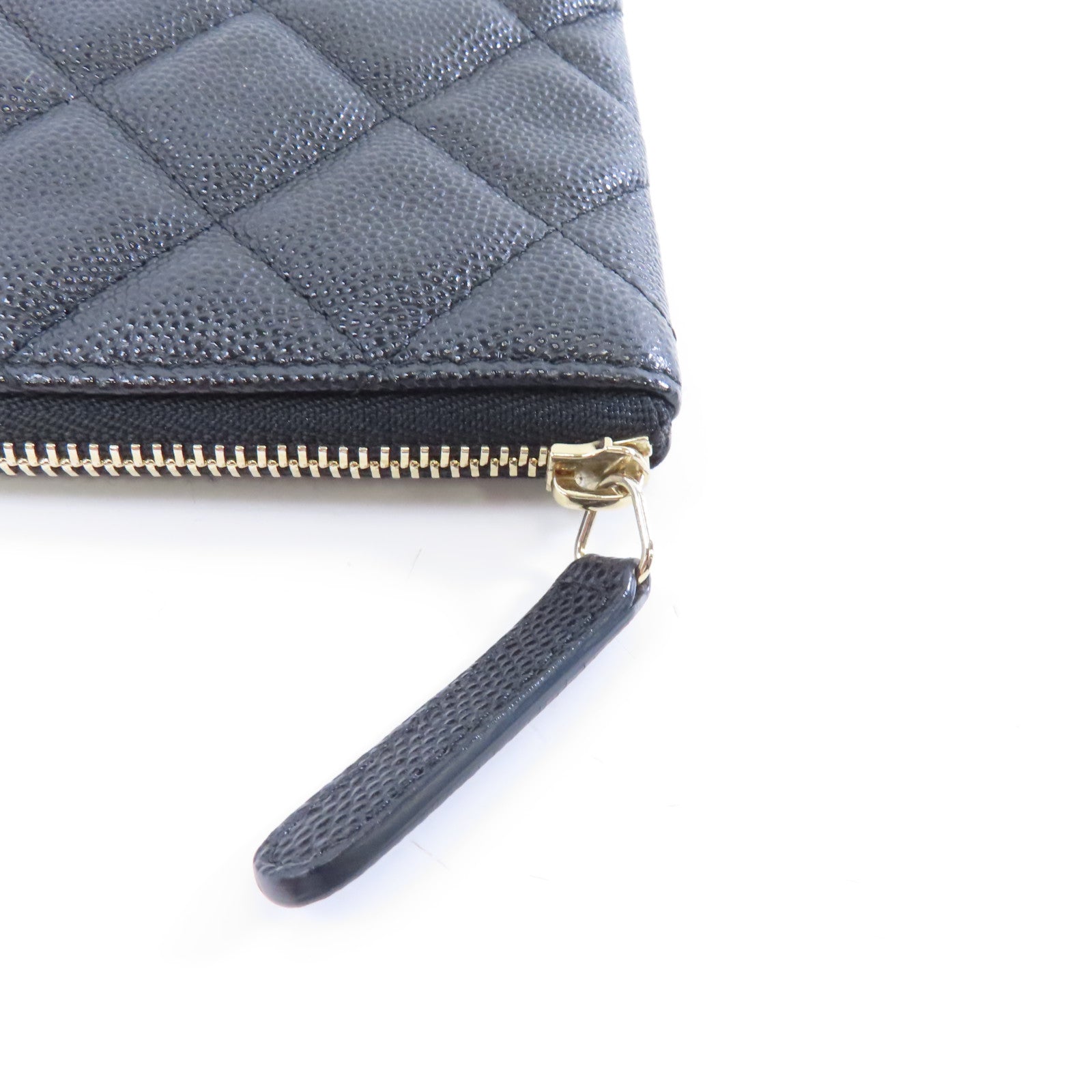 CHANEL 菱格Caviar皮革Classic Large Zipper Pouch金扣手拿包黑色