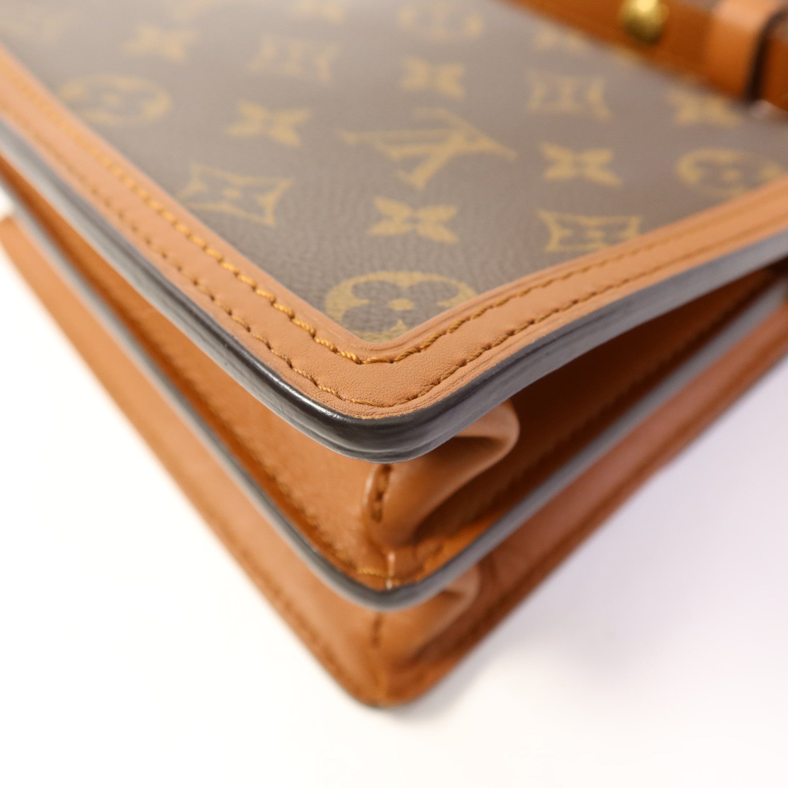 LOUIS VUITTON Monogram Reverse Mini Dauphine金扣肩背袋