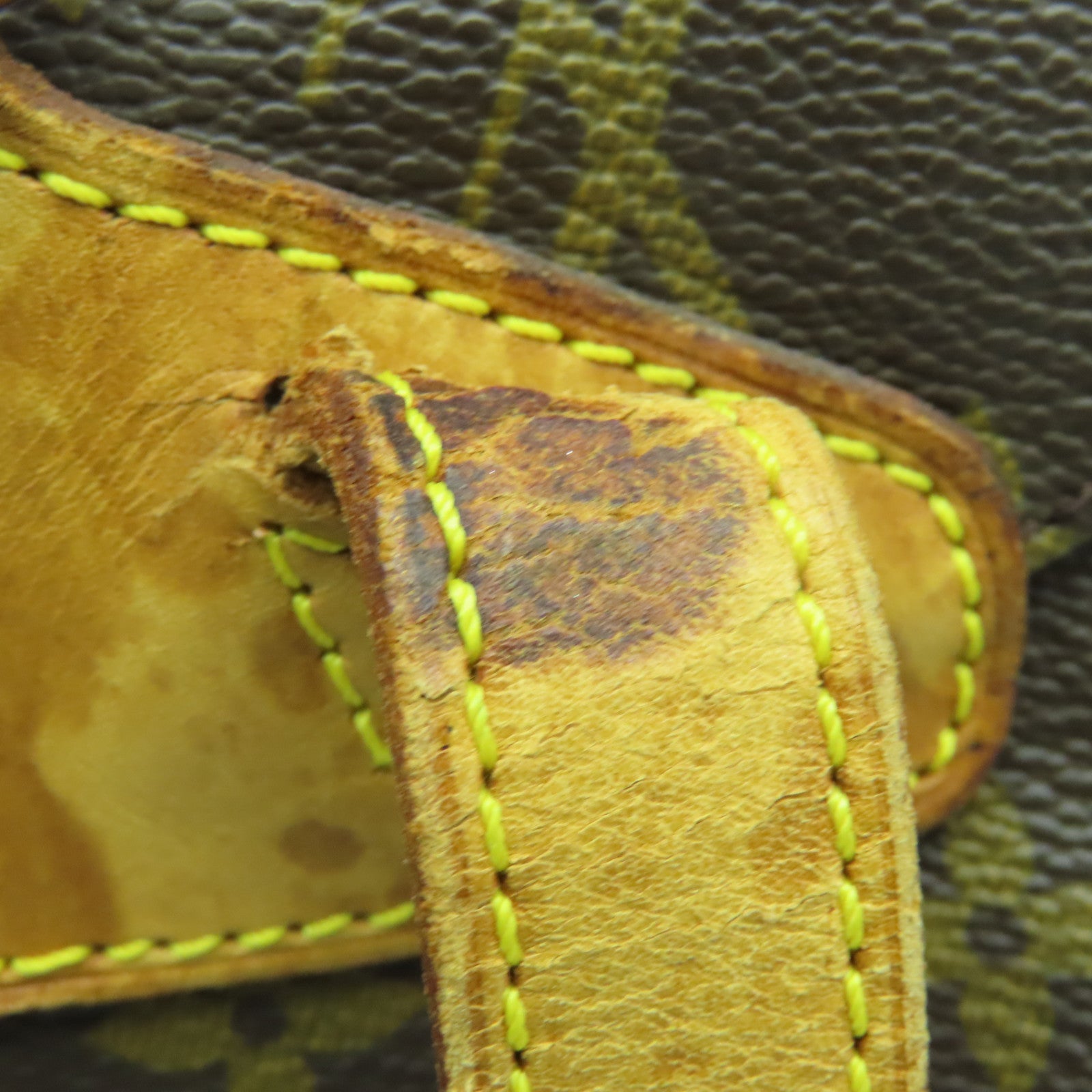 LOUIS VUITTON Monogram Montsouris MM金扣背包啡色