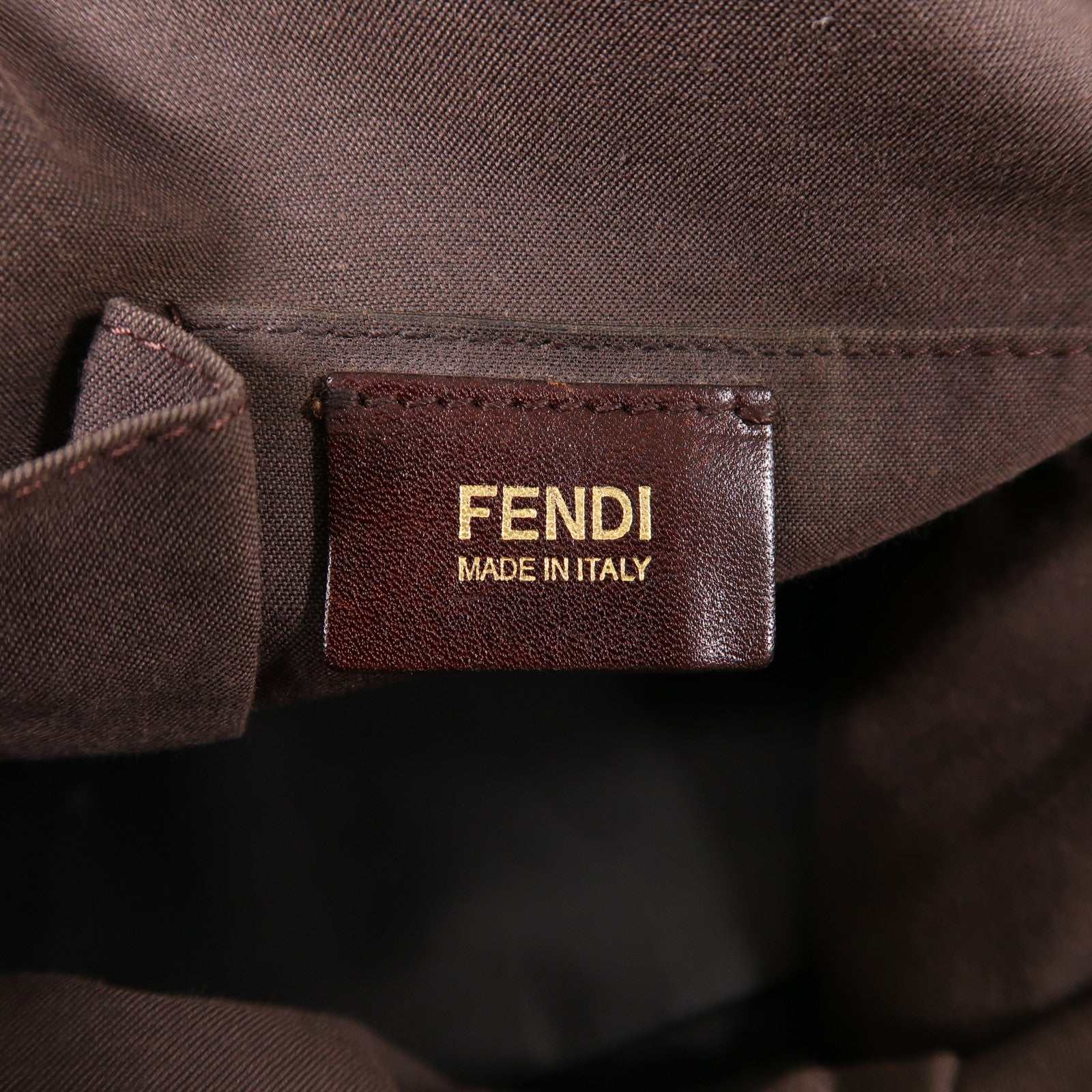 FENDI 【激減優惠】尼龍Shoulder Bag金扣肩背袋
