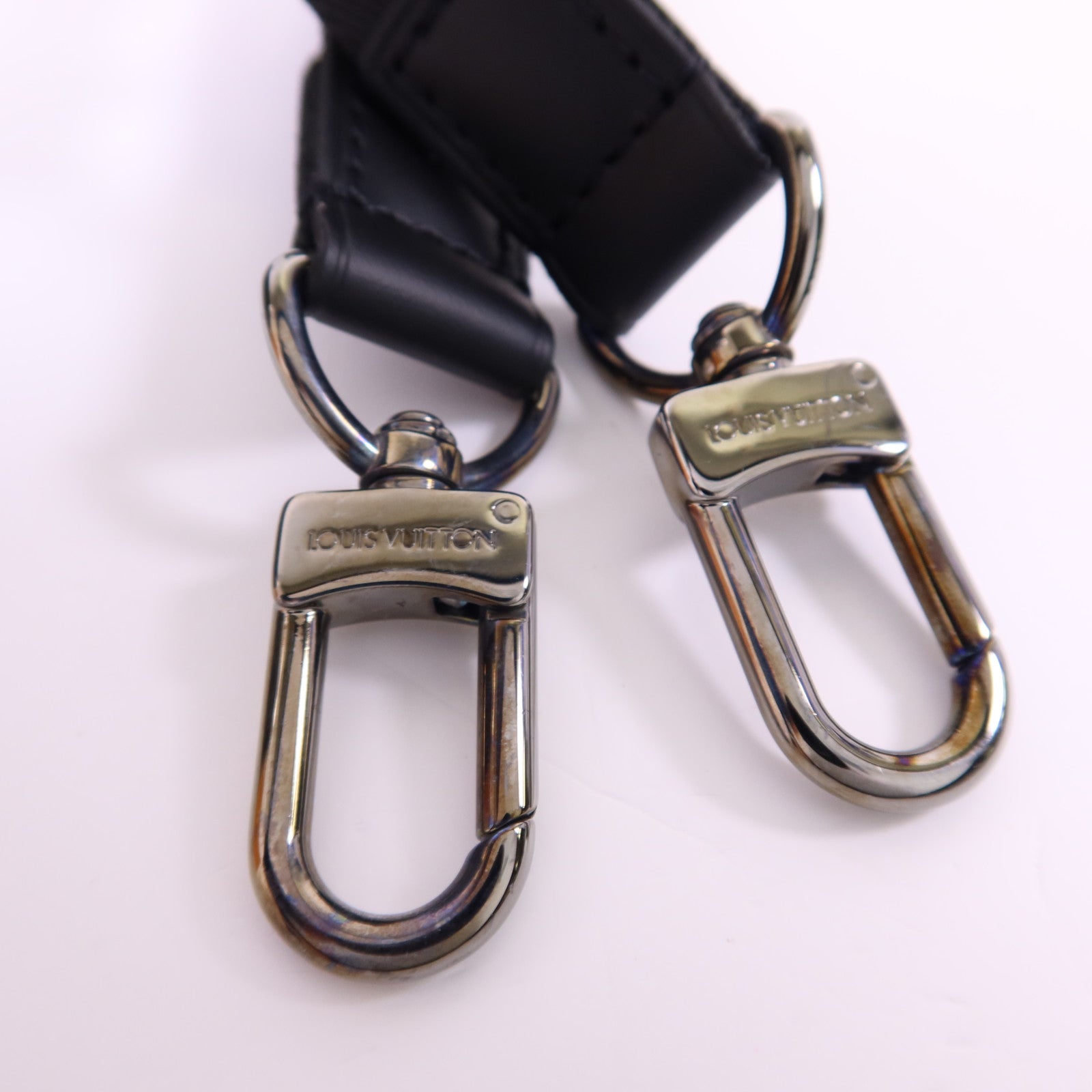 LOUIS VUITTON 【激減優惠】Monogram Eclipse Clutch Box Shoulder Bag銀扣肩背袋