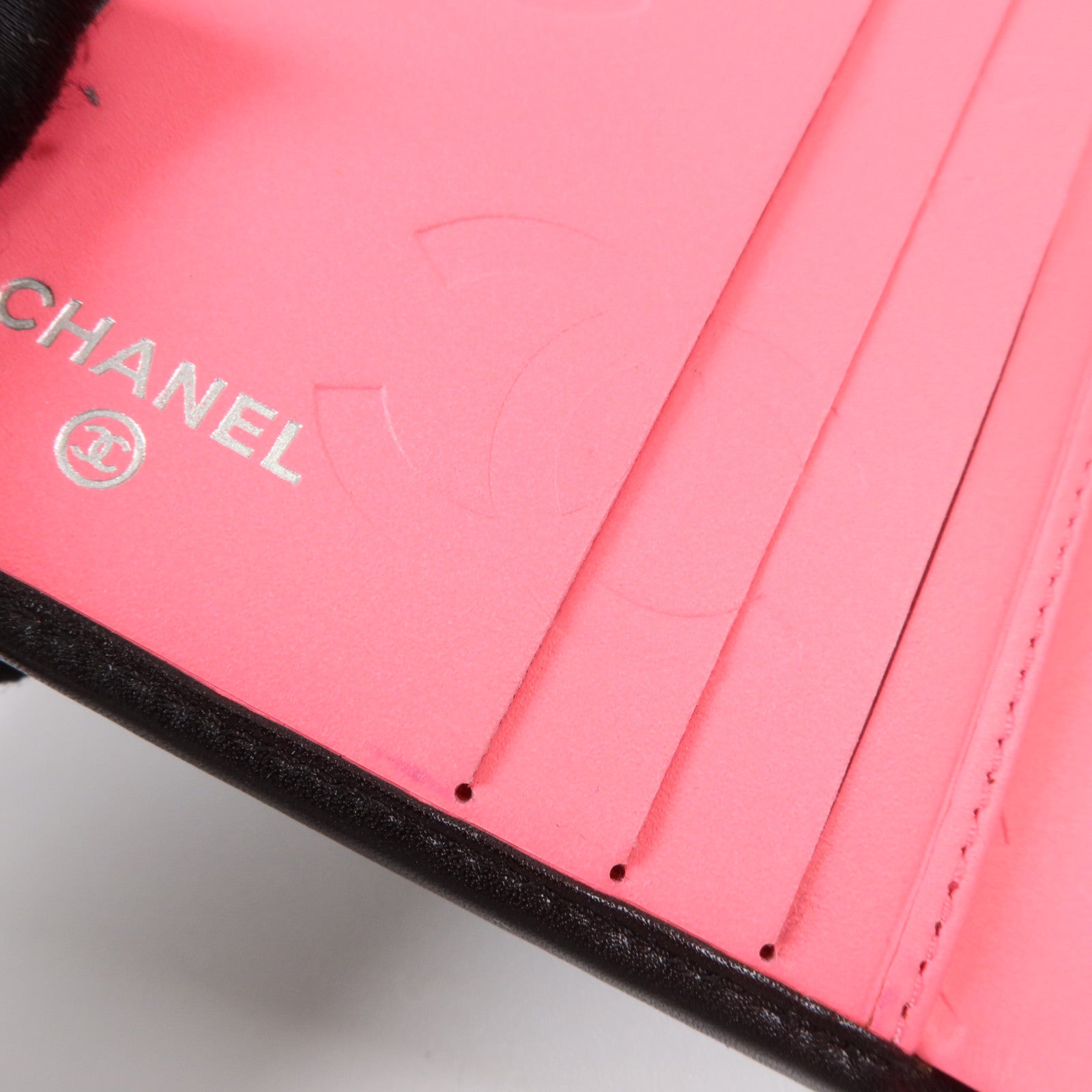 CHANEL 牛皮皮革Cambon Compact Wallet銀扣錢包