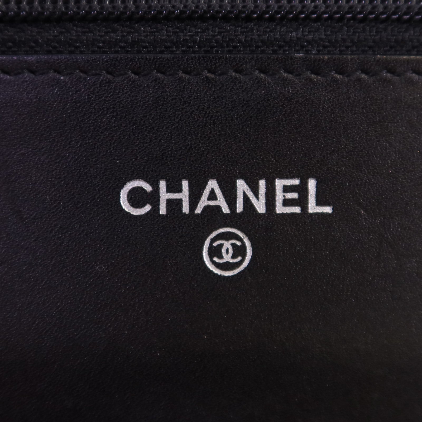 CHANEL 牛皮皮革WOC Wallet On Chain銀扣鏈帶肩背袋