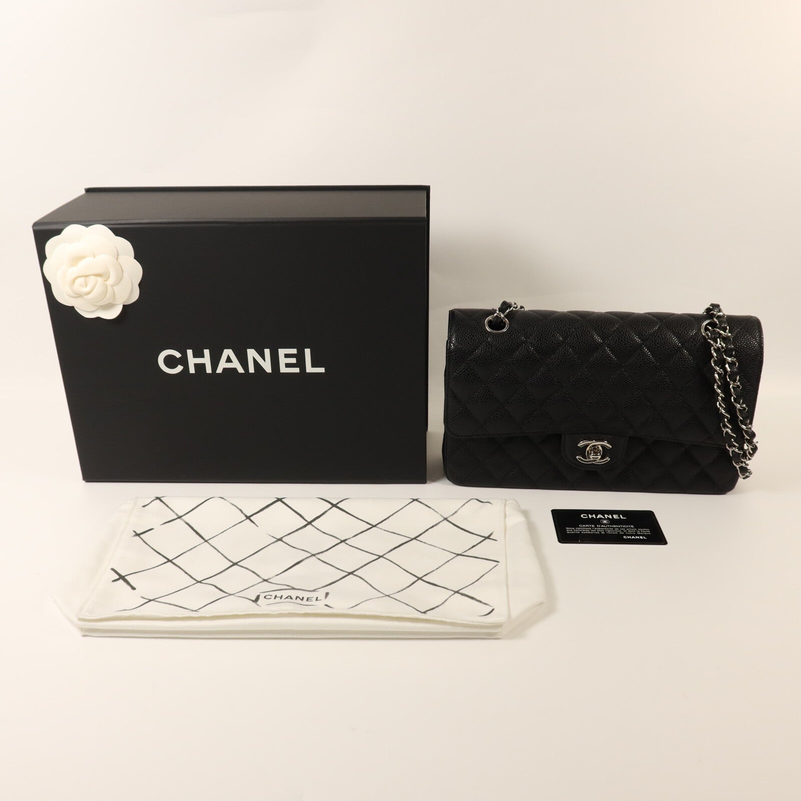 CHANEL 牛皮皮革Classic 25銀扣鏈帶肩背袋