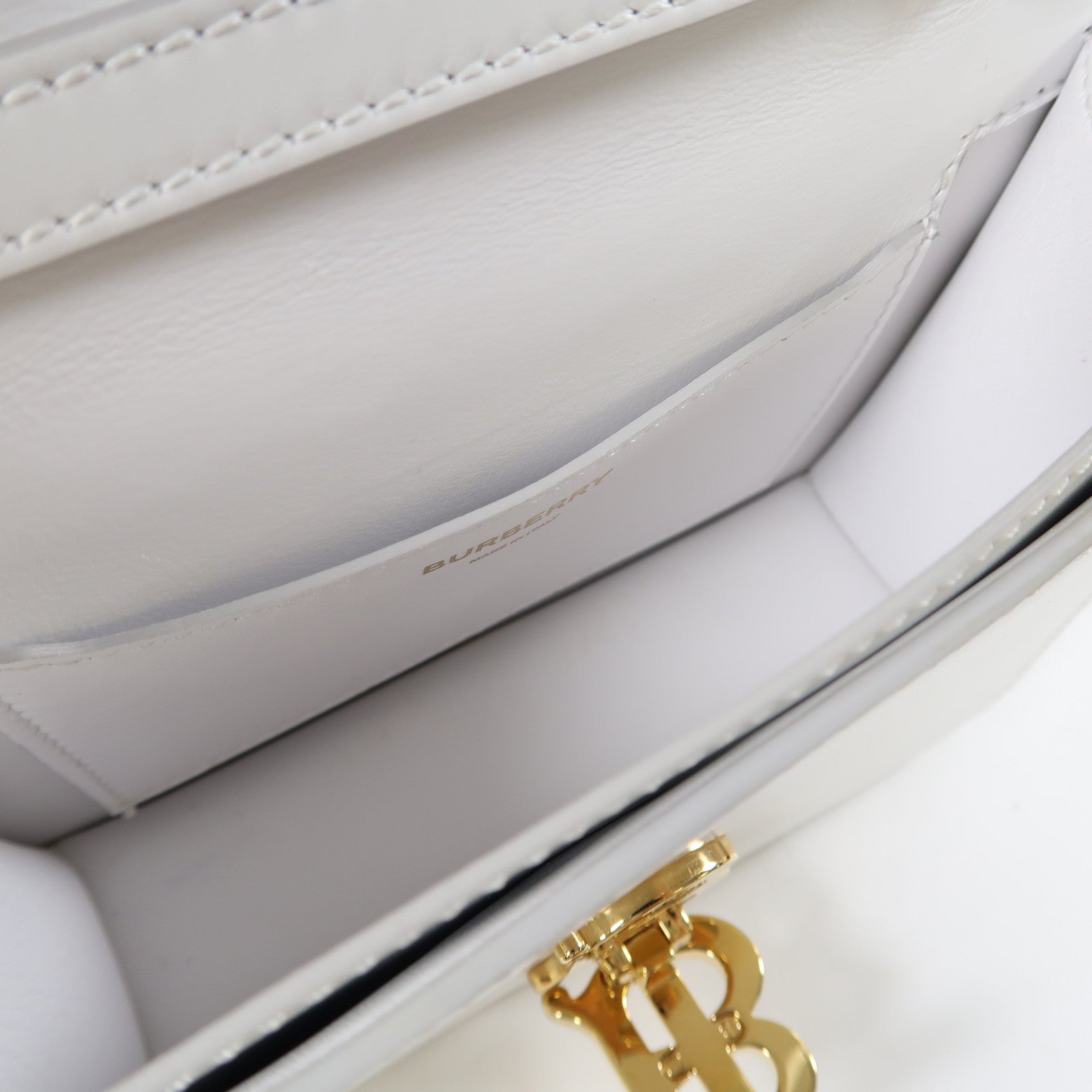 BURBERRY 牛皮皮革Shoulder Bag金扣肩背袋白色