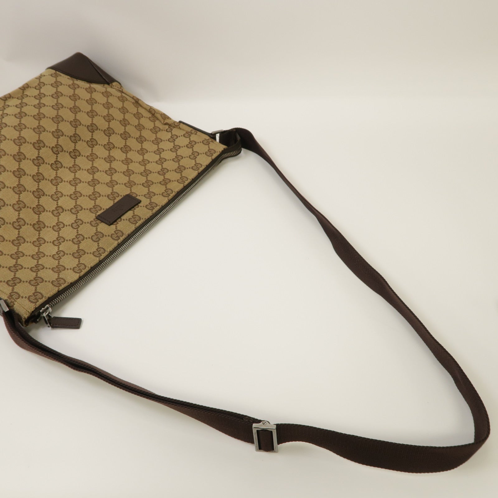GUCCI 【激減優惠】帆布Shoulder Bag銀扣肩背袋啡色