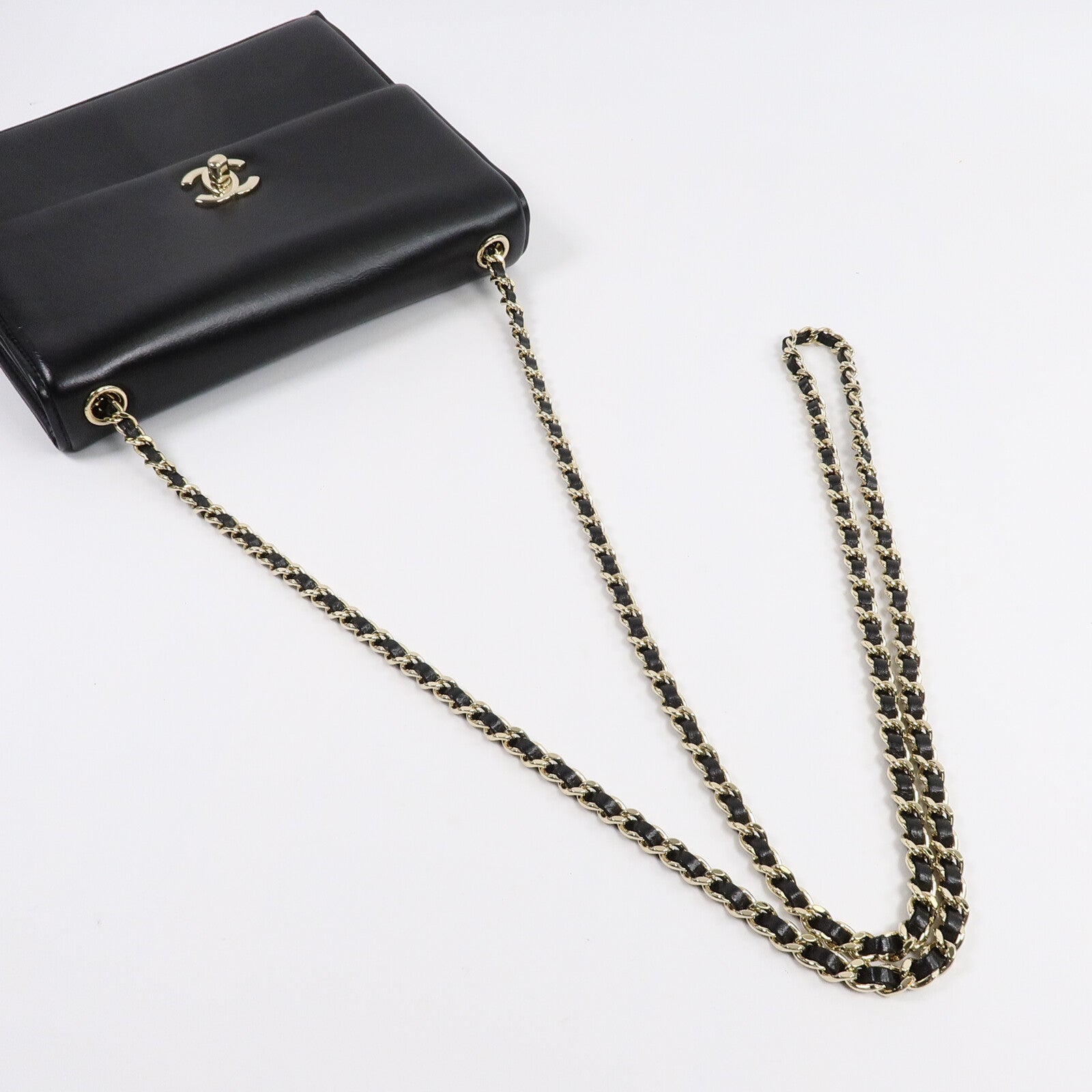 CHANEL 牛皮皮革Square Frame Flap鏈帶肩背袋