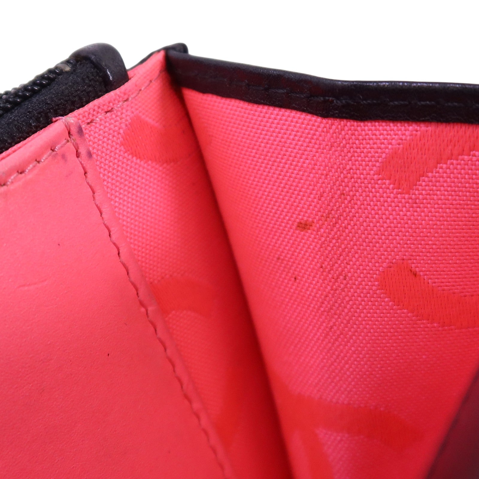 CHANEL 牛皮皮革WOC Wallet On Chain銀扣鏈帶肩背袋