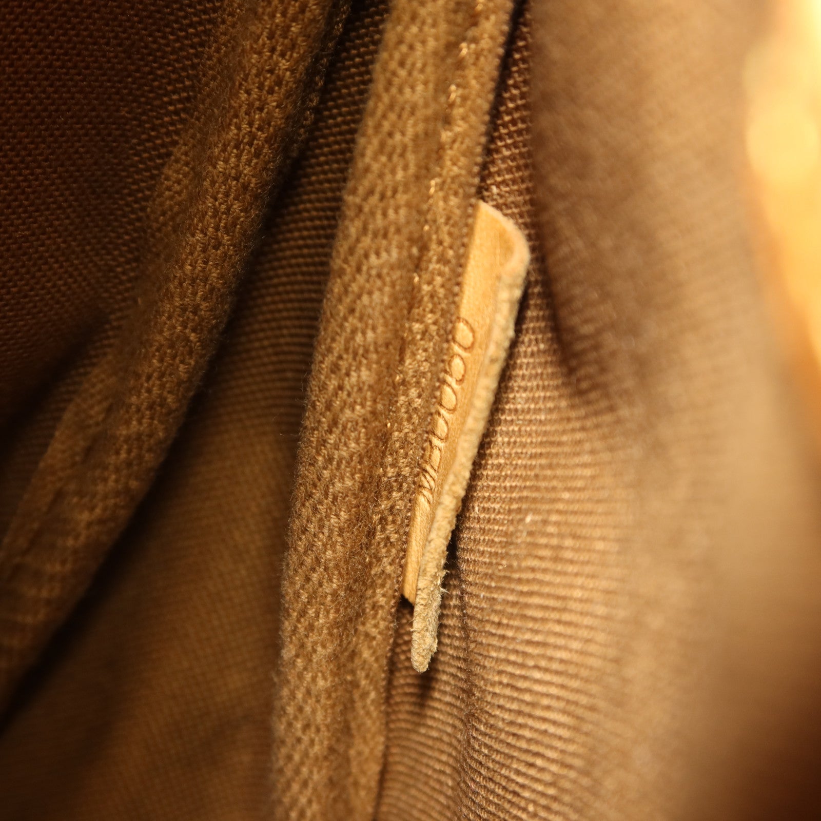 LOUIS VUITTON Monogram Saumur 30金扣肩背袋棕色