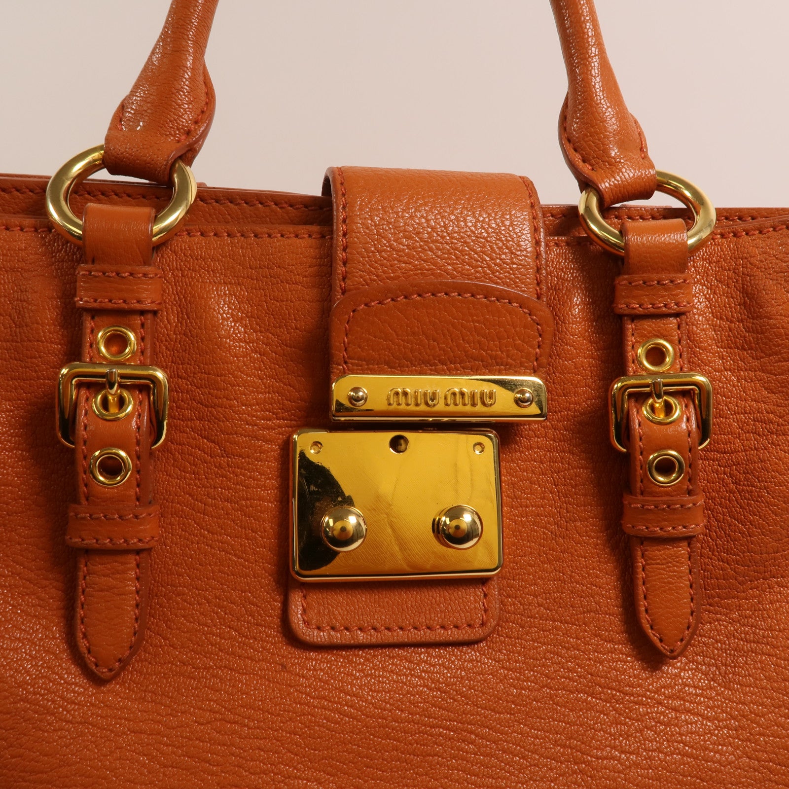 Miu Miu 牛皮皮革2 Way Shoulder金扣手挽肩背兩用袋