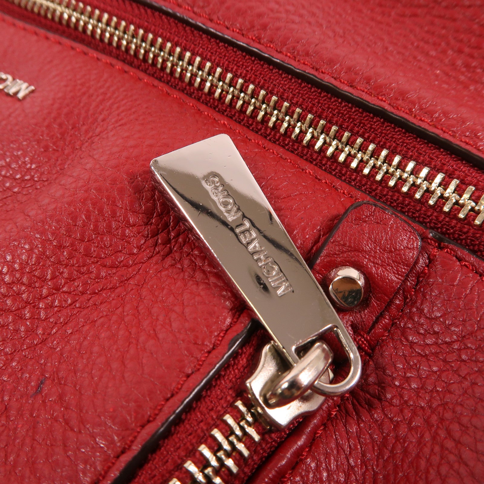Michael Kors 牛皮皮革Backpack銀扣背包