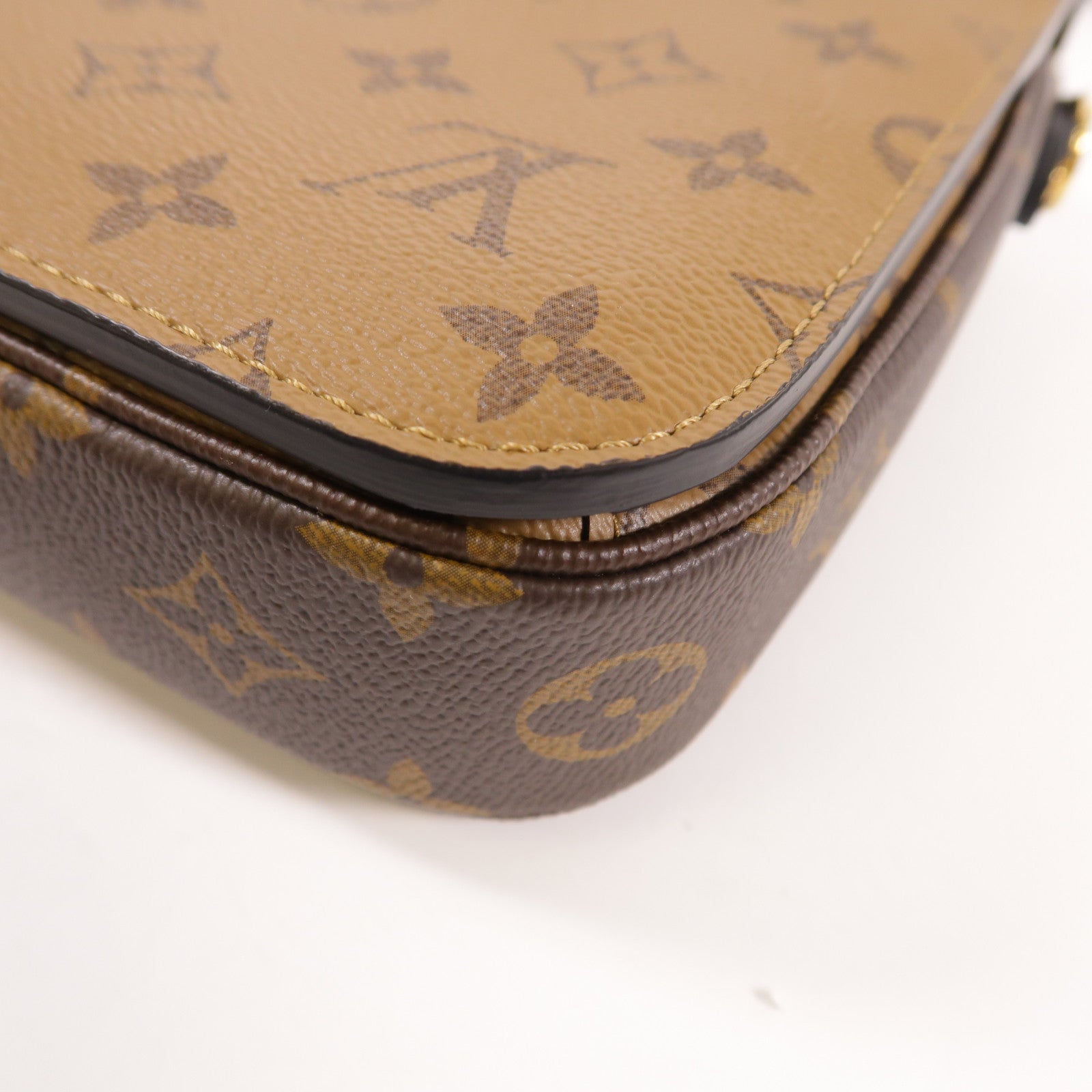LOUIS VUITTON Monogram Reverse Pochette Metis金扣手挽肩背兩用袋